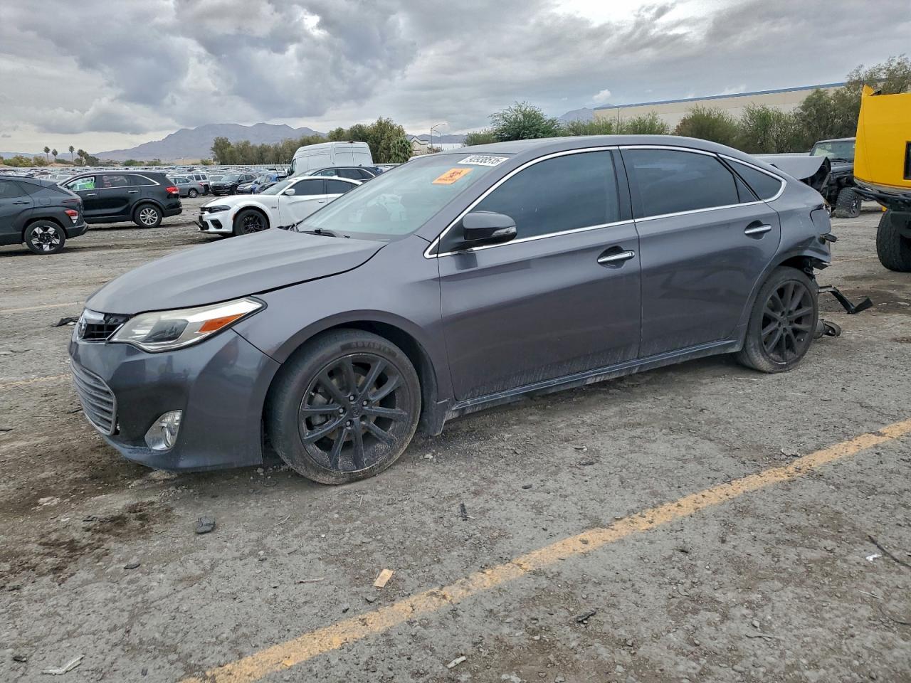 2014 TOYOTA Avalon