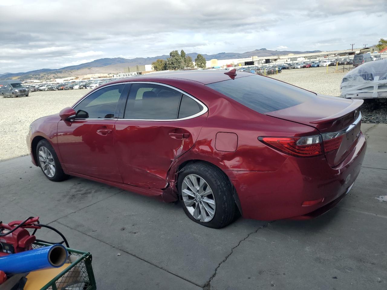 2013 LEXUS ES 300H