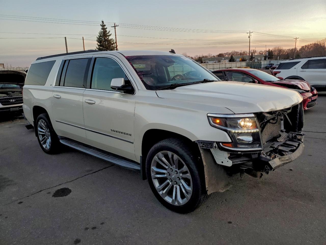 2015 CHEVROLET Suburban