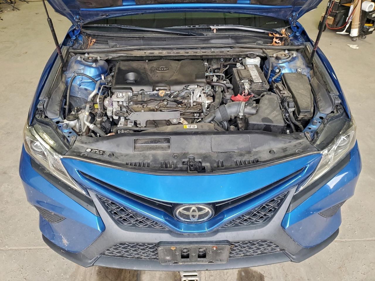 2019 TOYOTA CAMRY