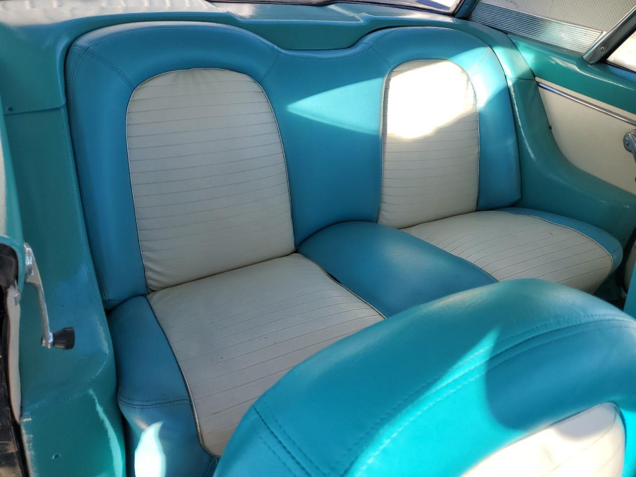 1958 FORD T Bird
