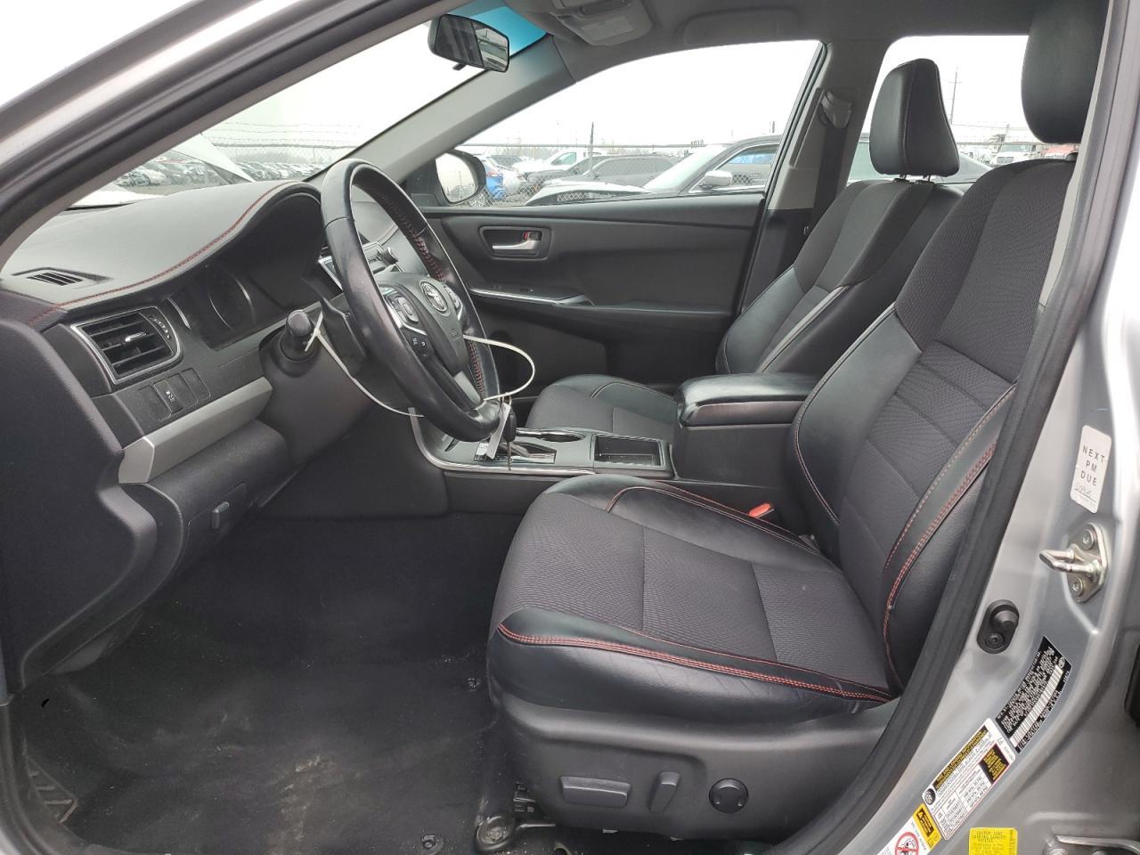 2016 TOYOTA CAMRY