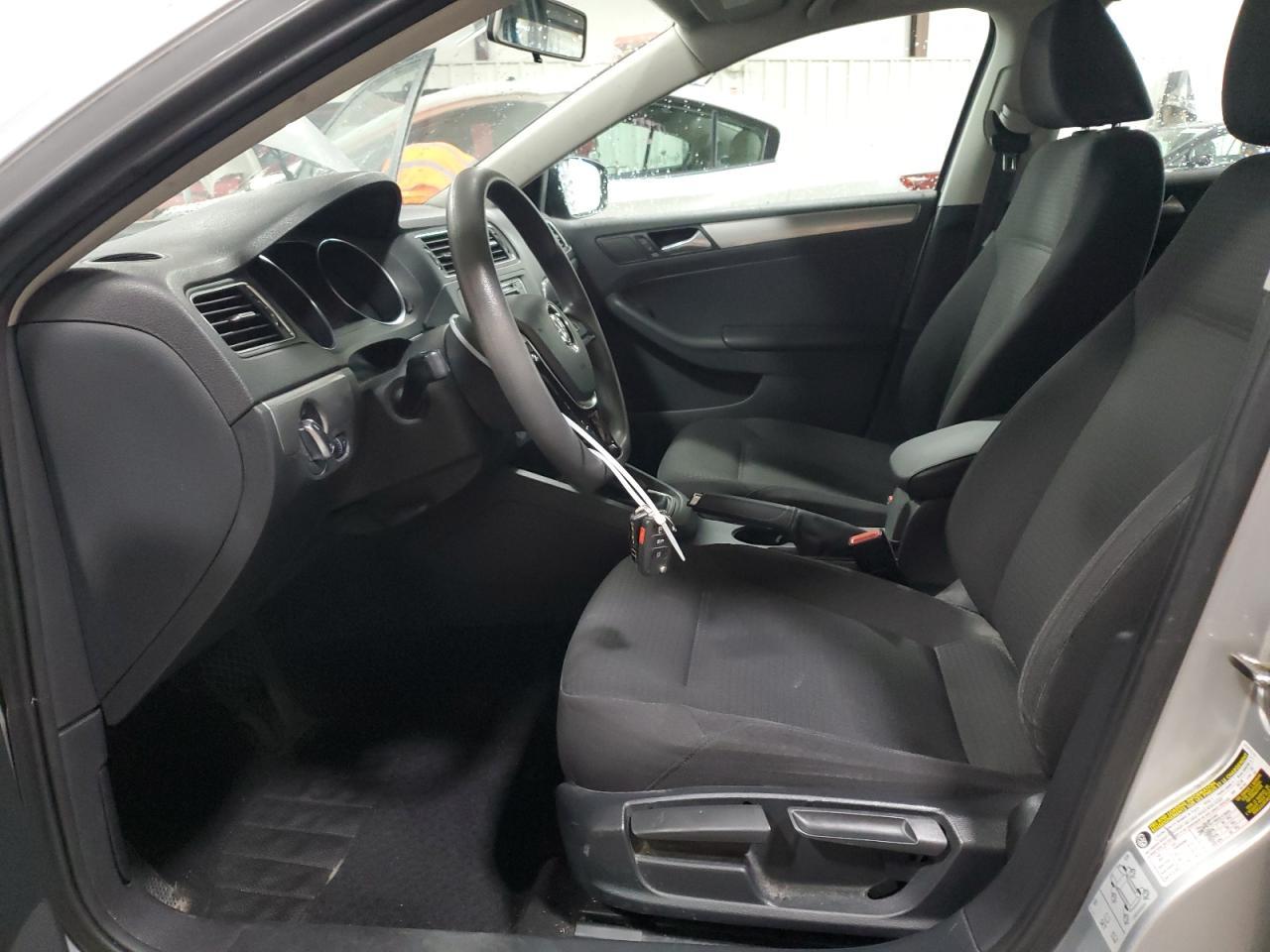 2016 VOLKSWAGEN JETTA
