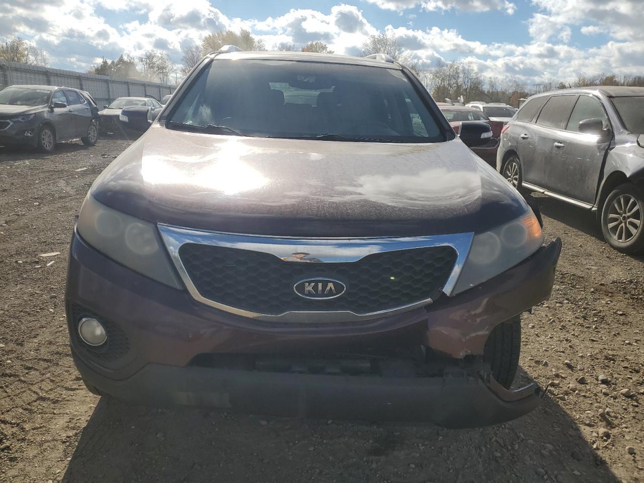 2011 KIA SORENTO