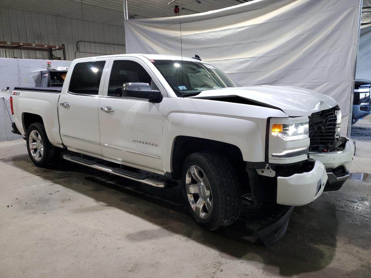 2018 CHEVROLET Silverado