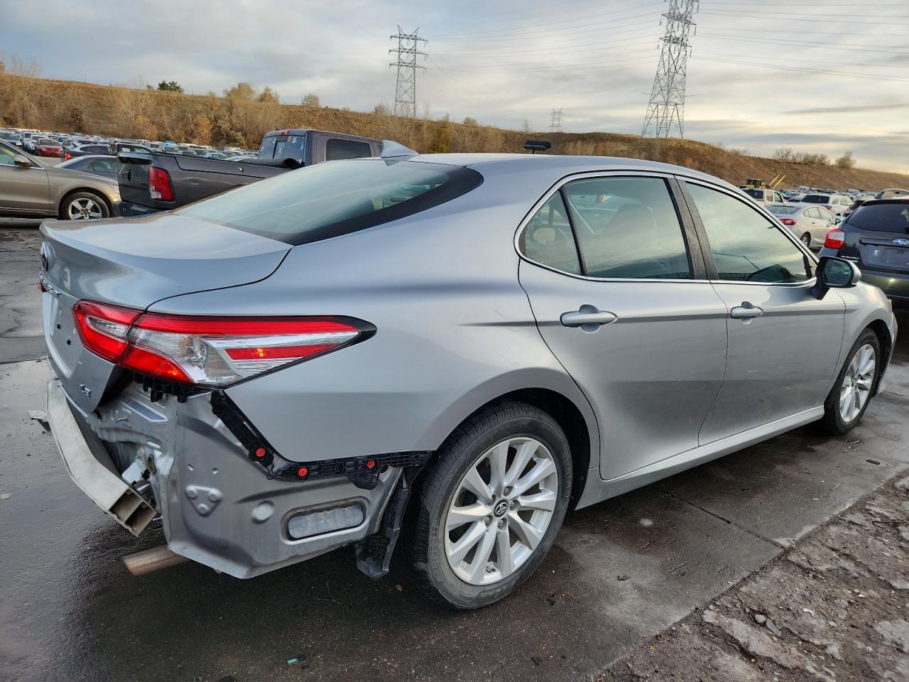 2019 TOYOTA CAMRY