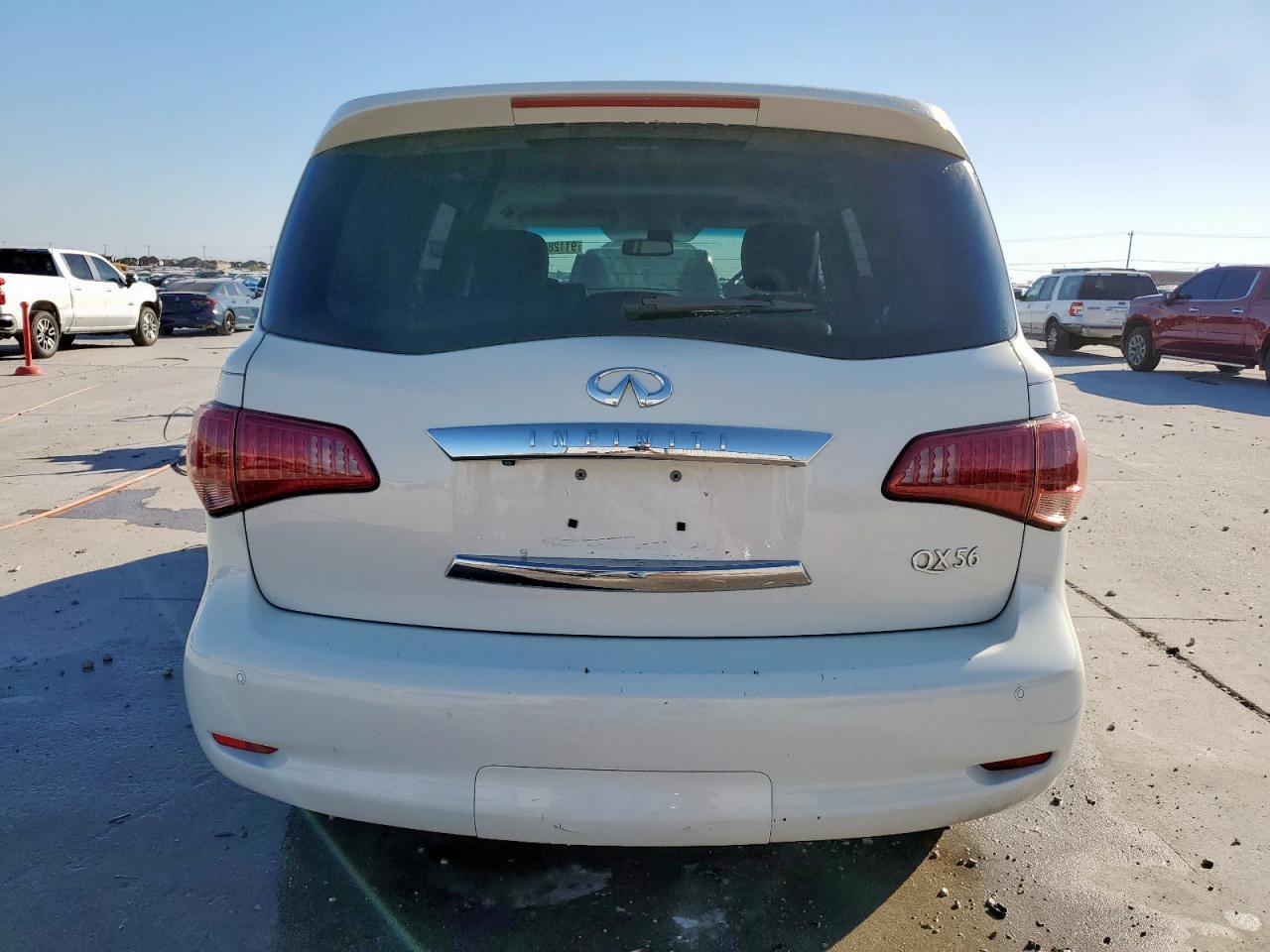 2012 INFINITI QX56