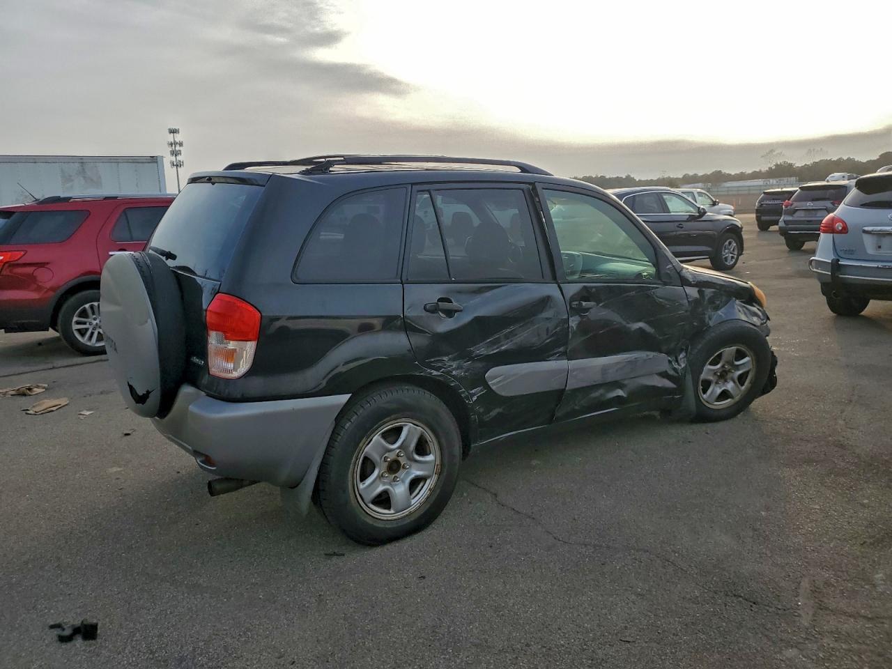2002 TOYOTA RAV4