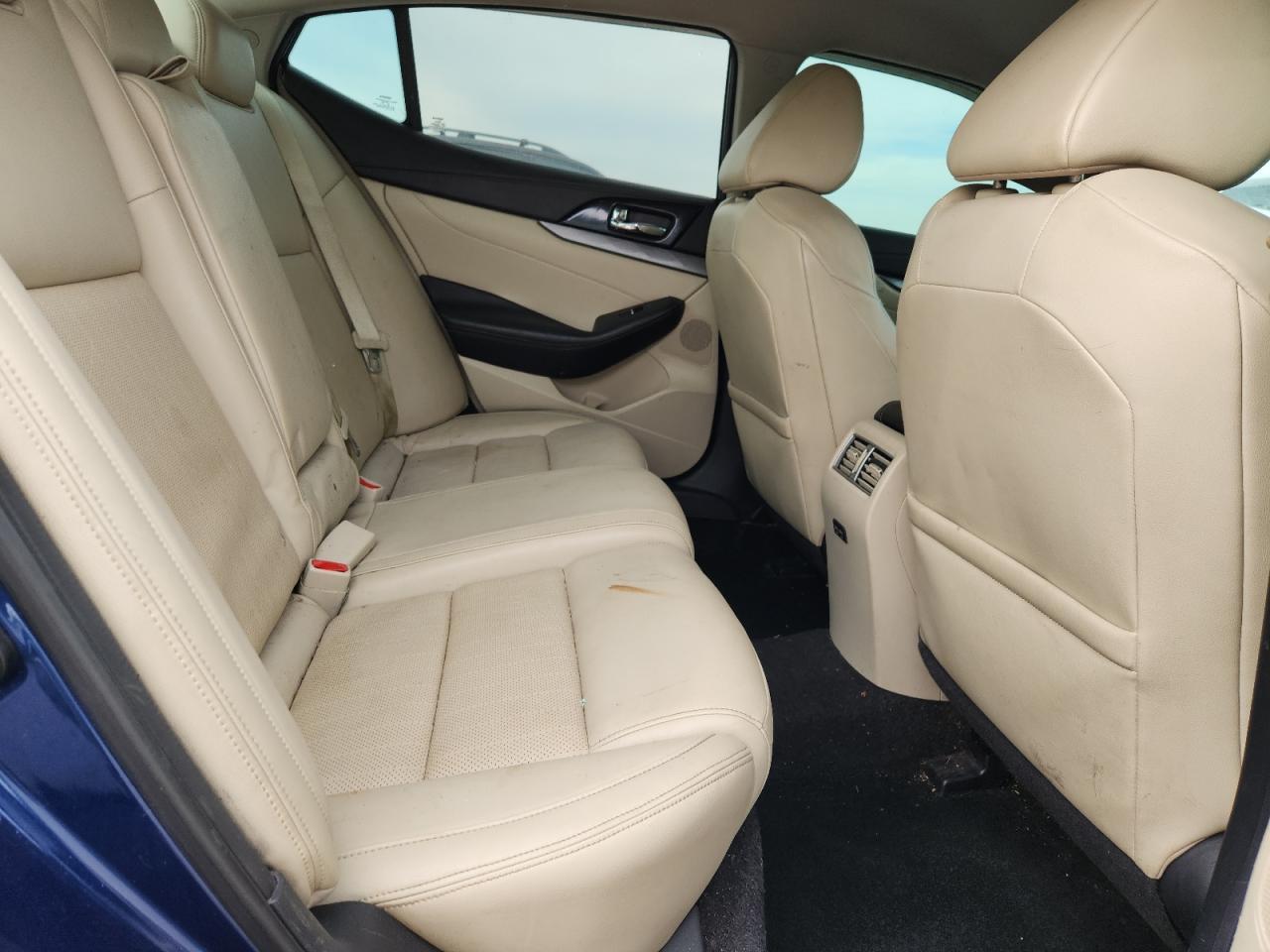 2018 NISSAN Maxima