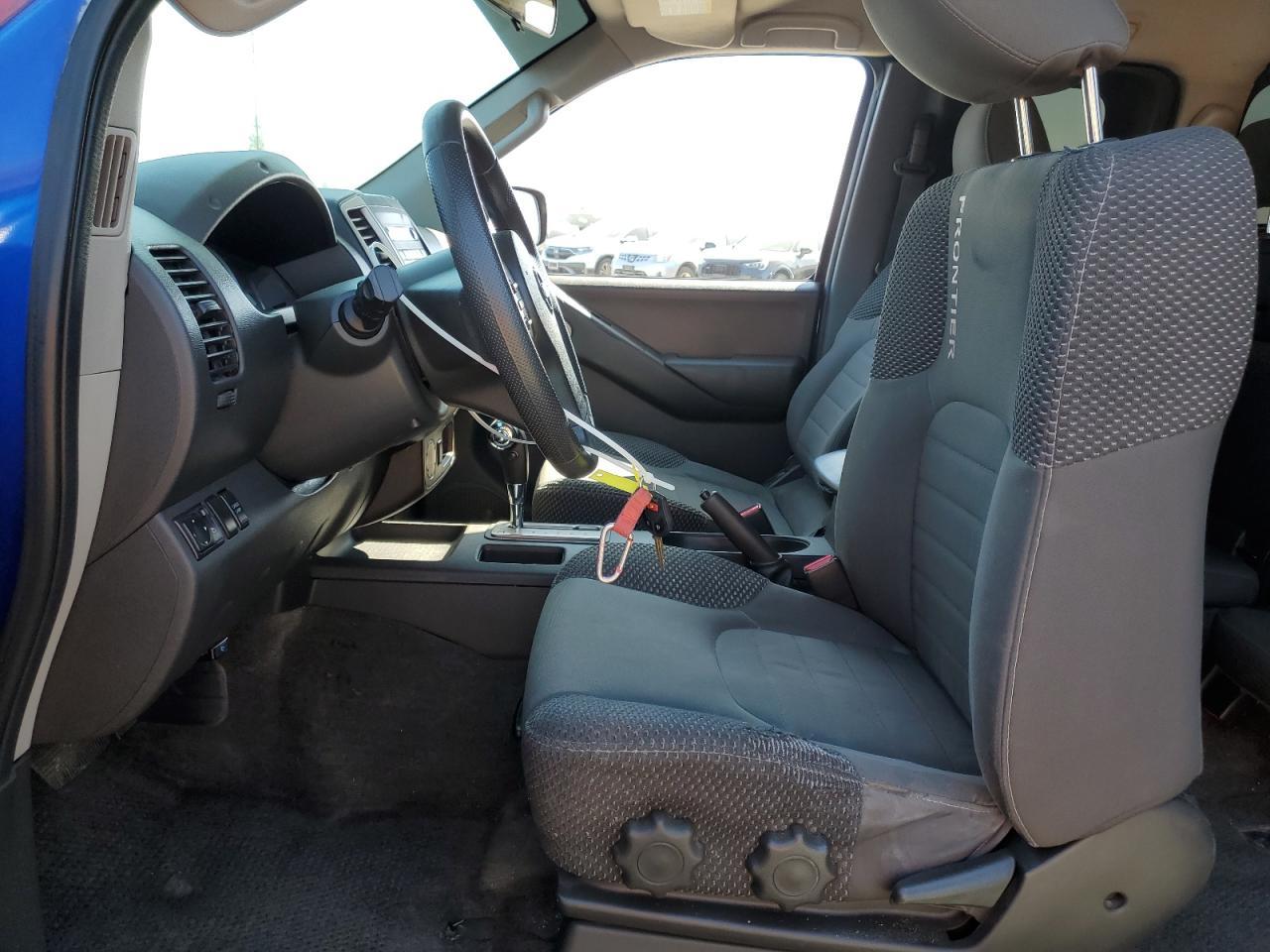 2012 NISSAN Frontier