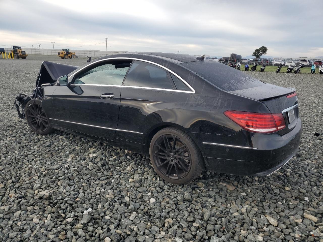 2016 MERCEDES-BENZ E-Class