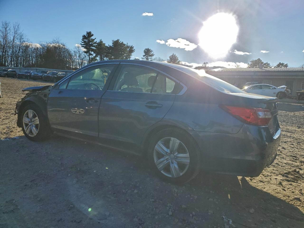 2015 SUBARU Legacy