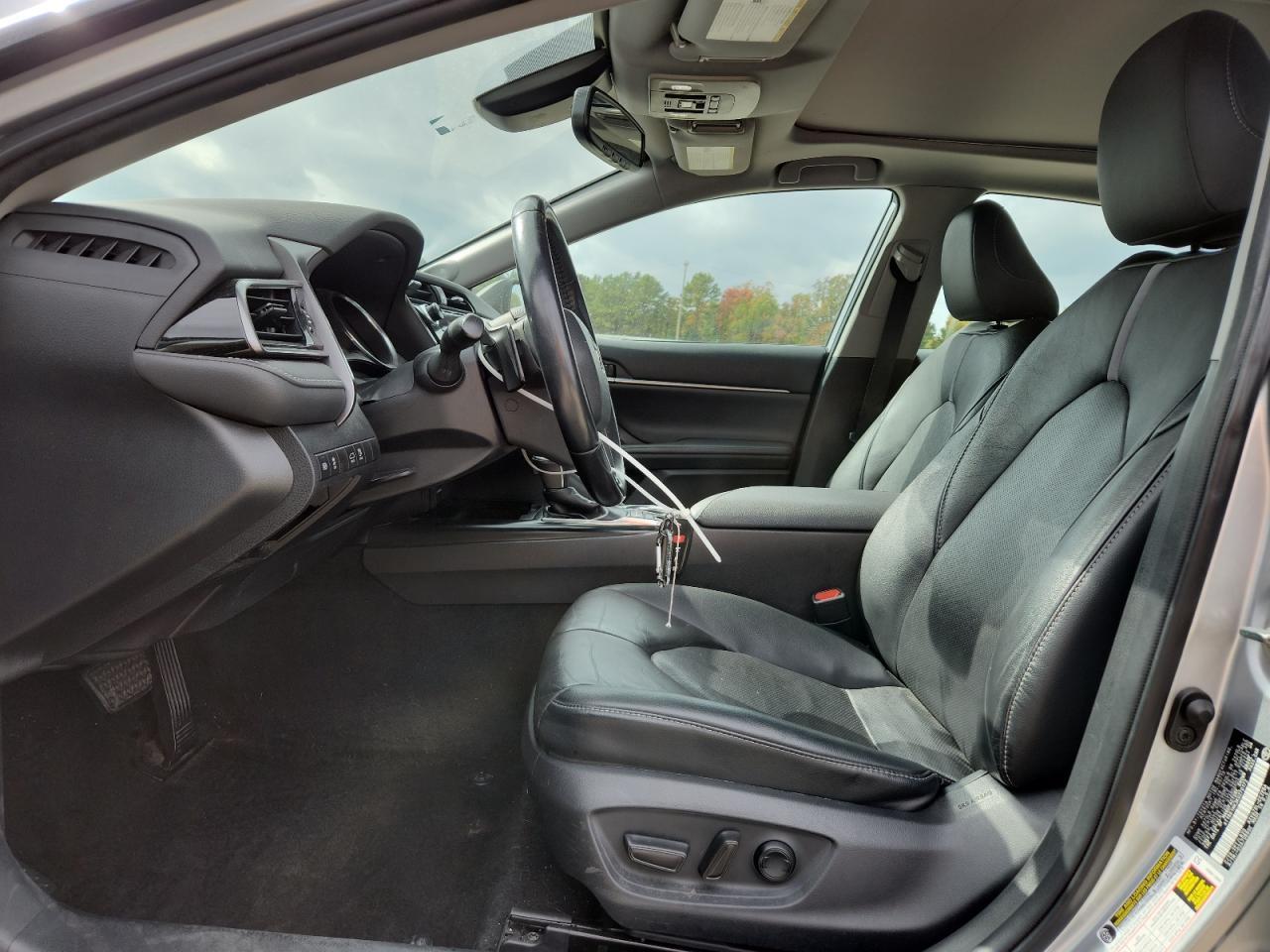 2019 TOYOTA CAMRY