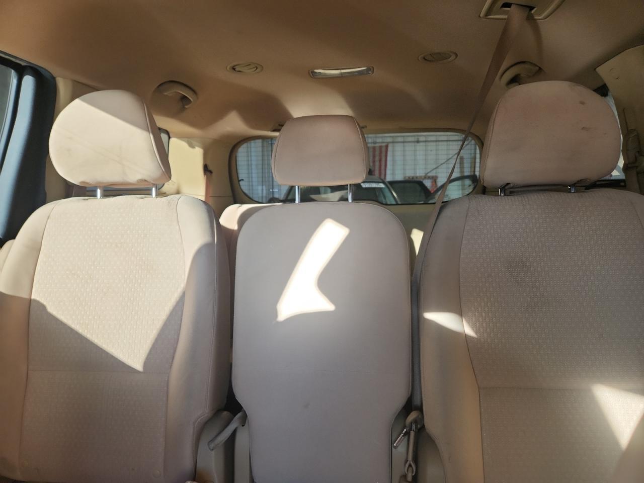 2016 KIA SEDONA