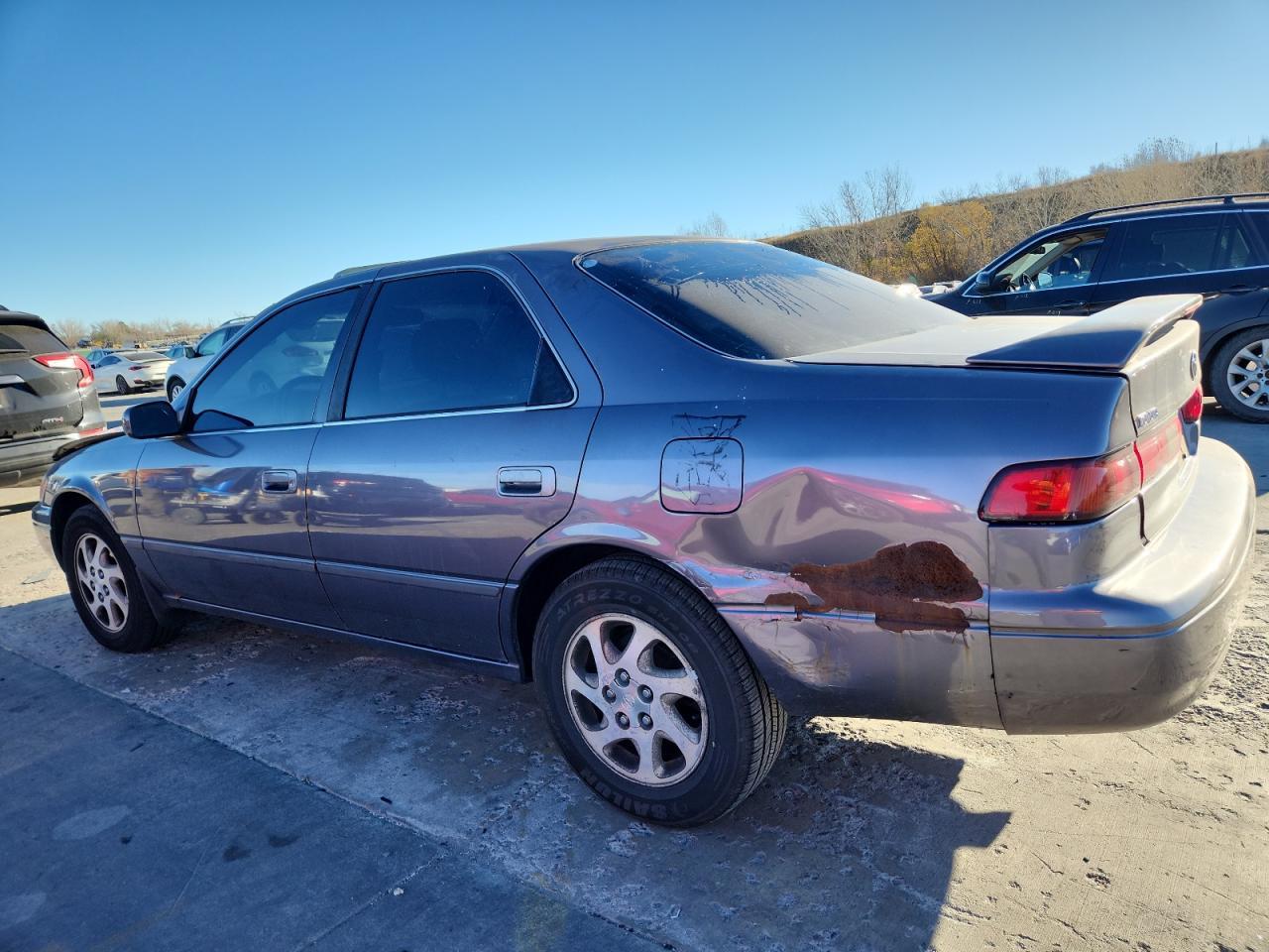 1998 TOYOTA CAMRY
