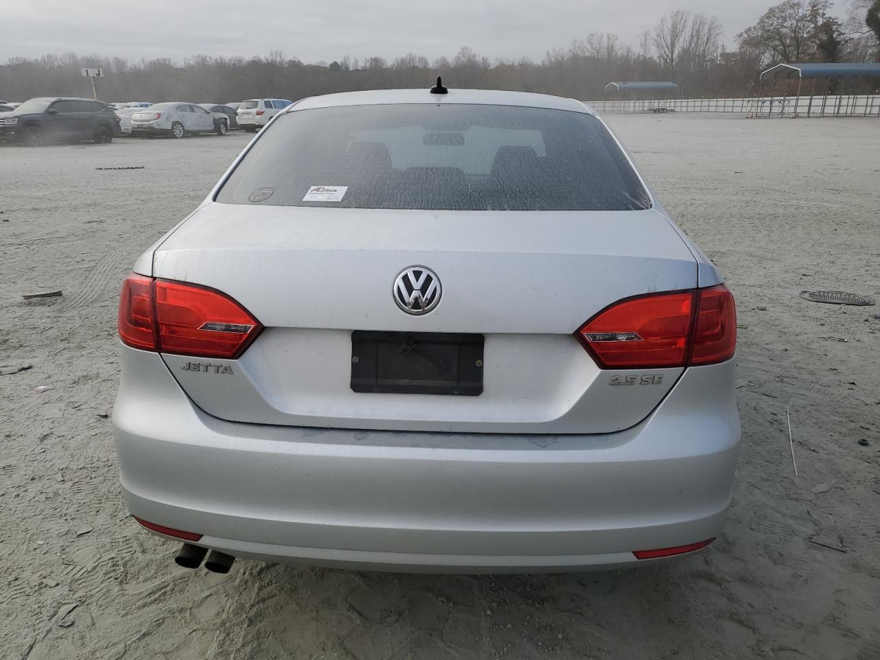 2013 VOLKSWAGEN JETTA
