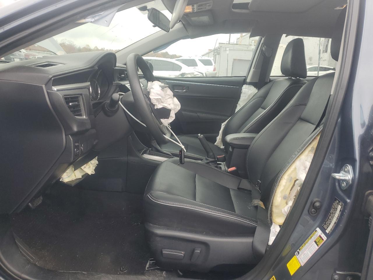 2016 TOYOTA COROLLA