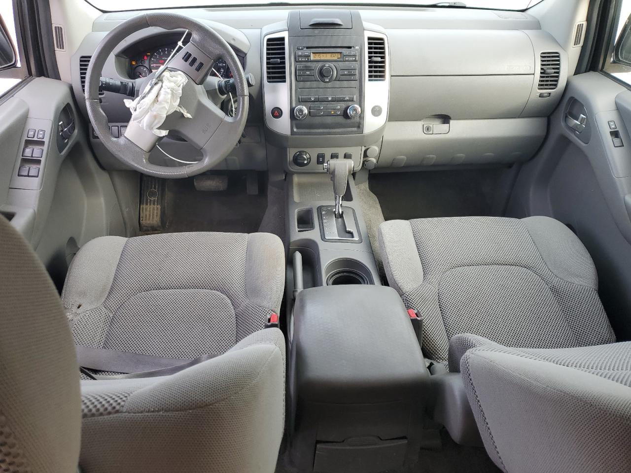 2010 NISSAN Frontier