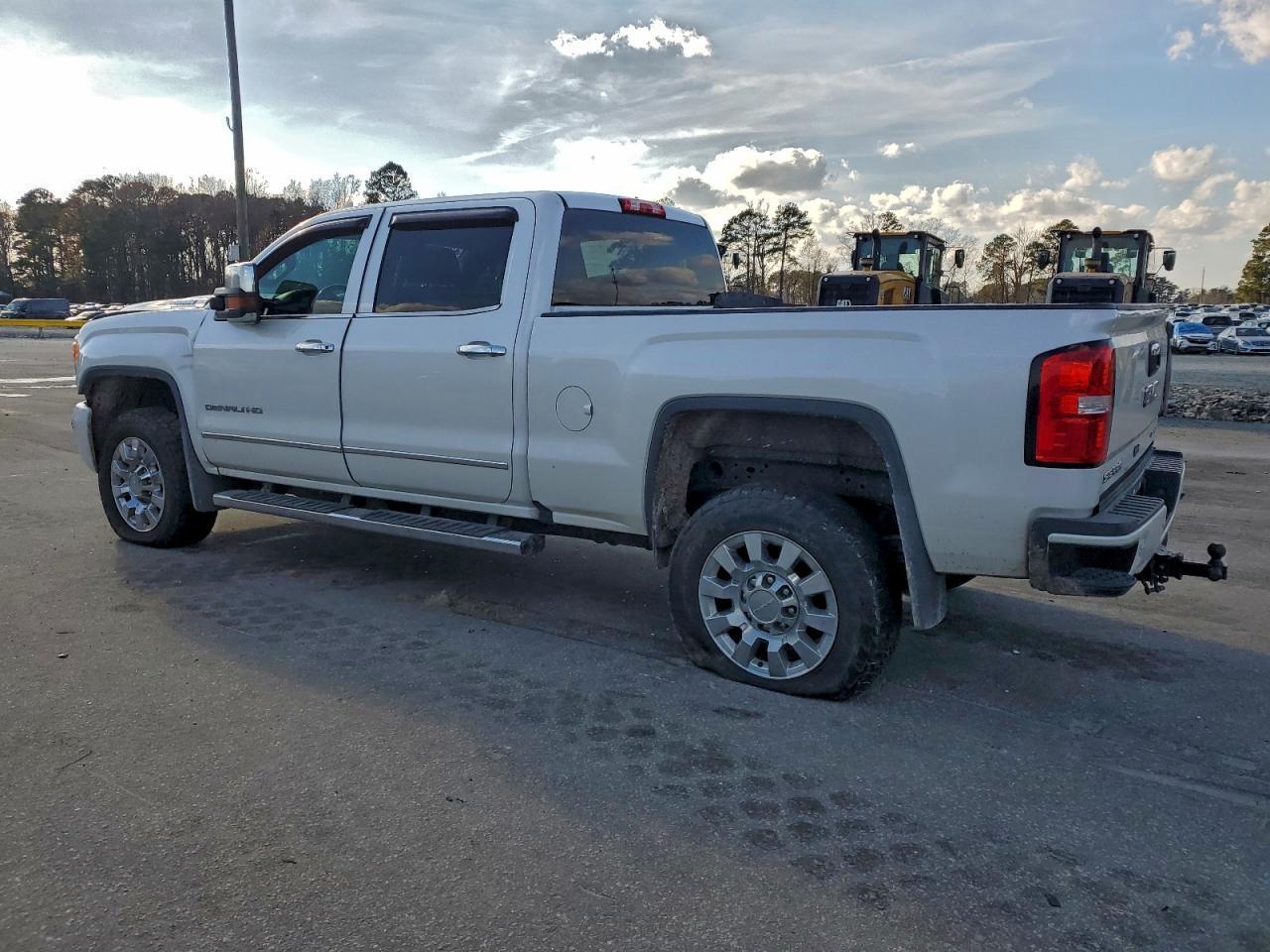 2018 GMC Sierra
