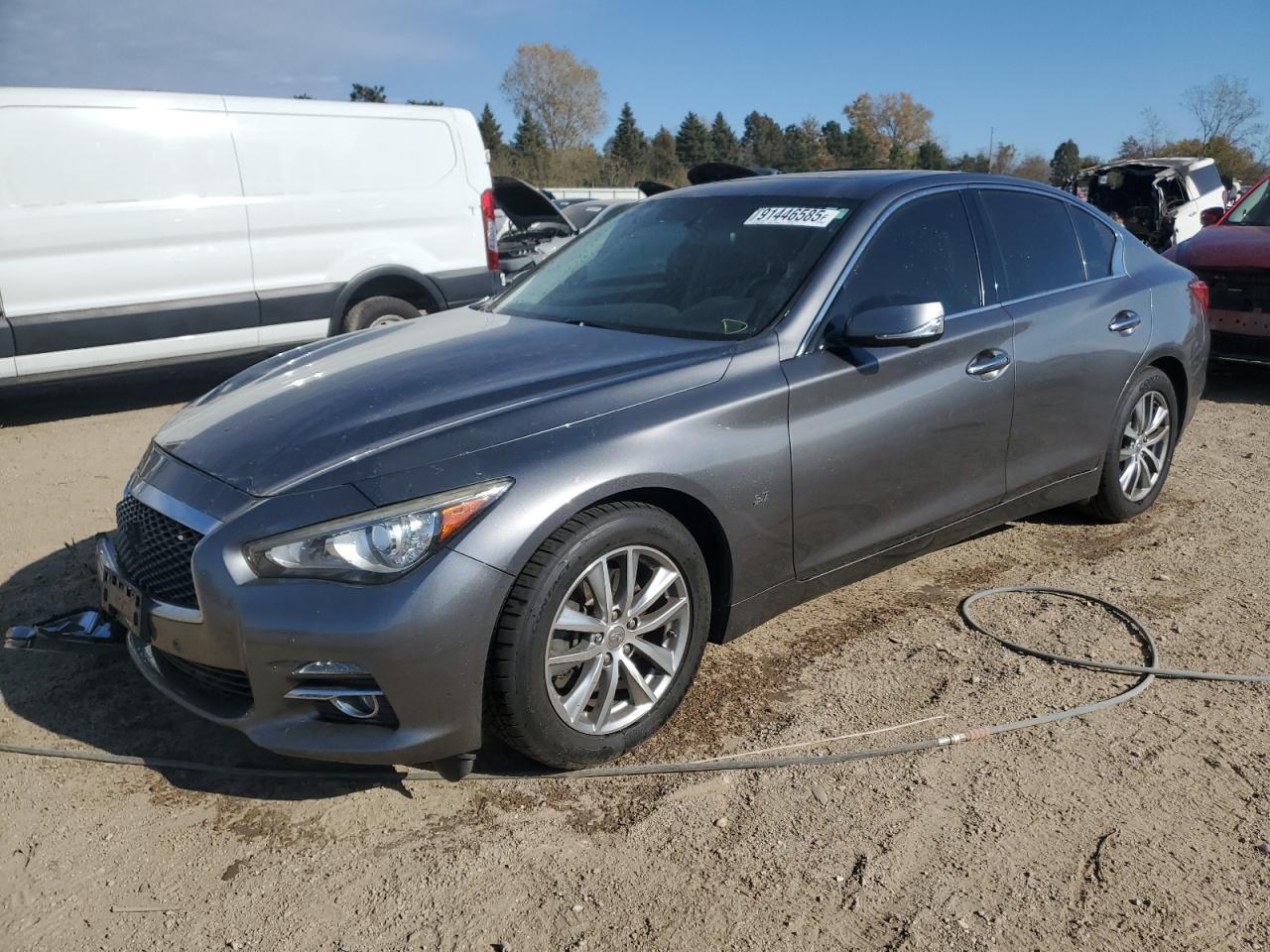 2015 INFINITI Q50