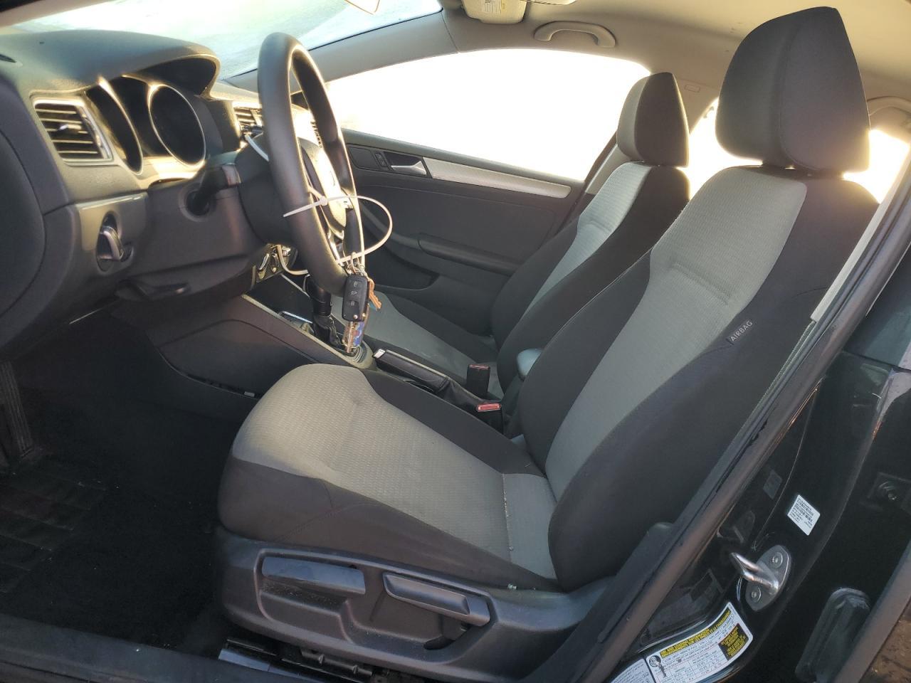 2017 VOLKSWAGEN JETTA