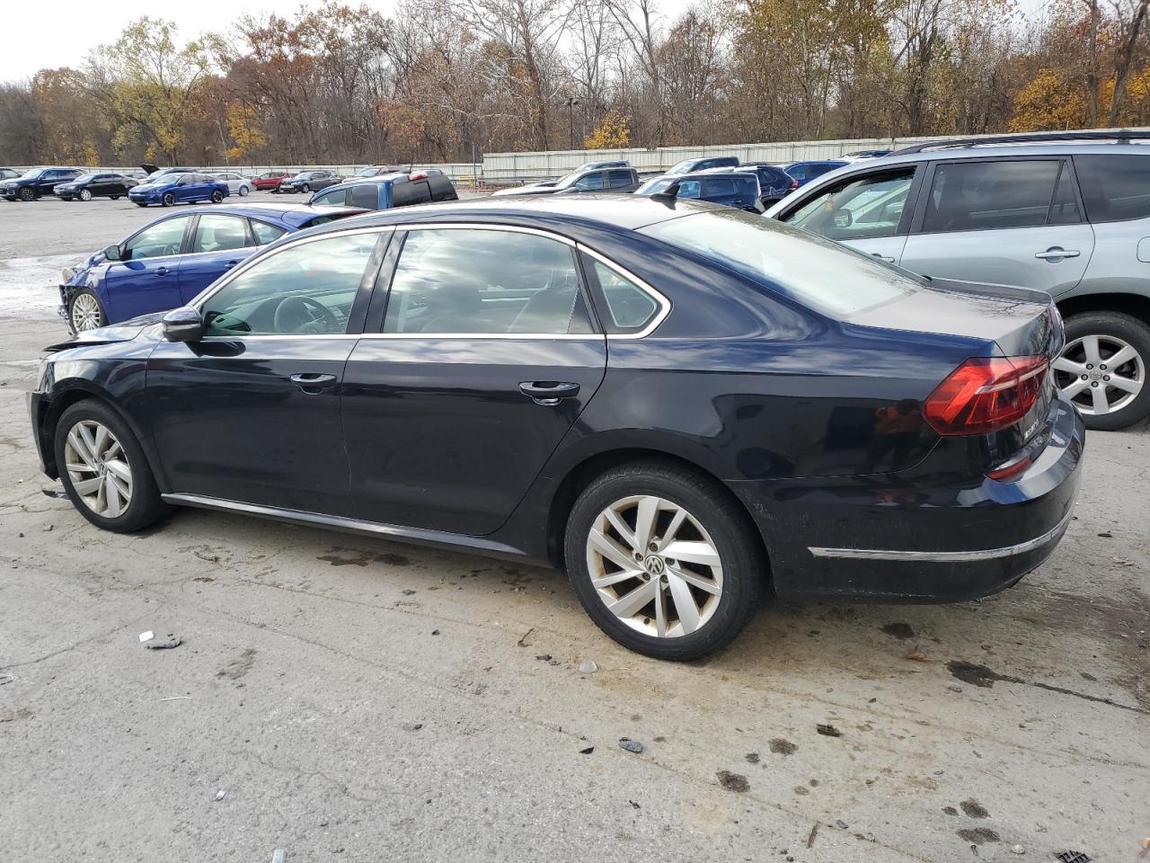 2018 VOLKSWAGEN Passat