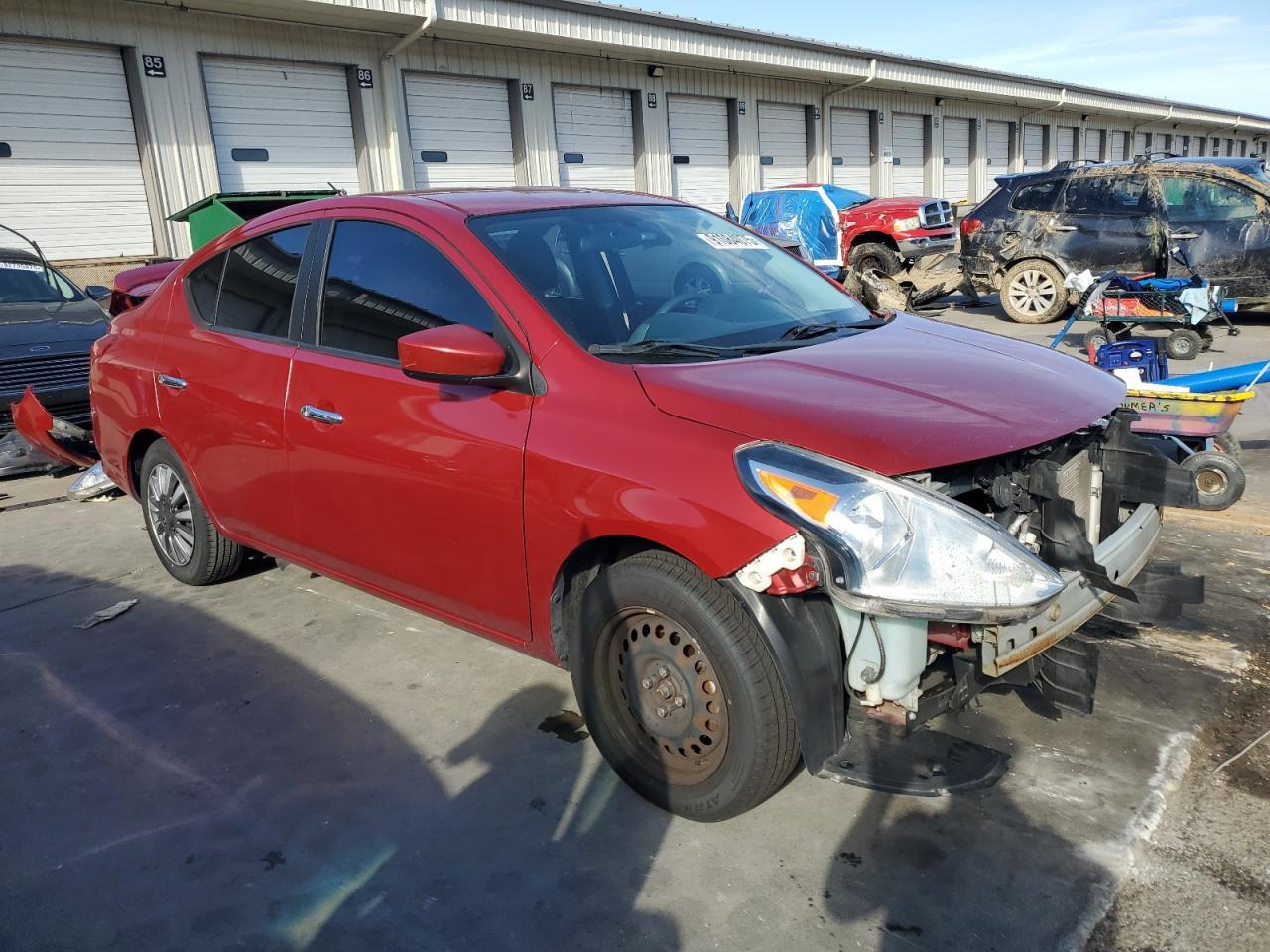 2015 NISSAN VERSA