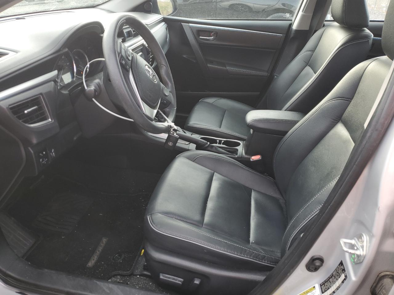 2015 TOYOTA COROLLA