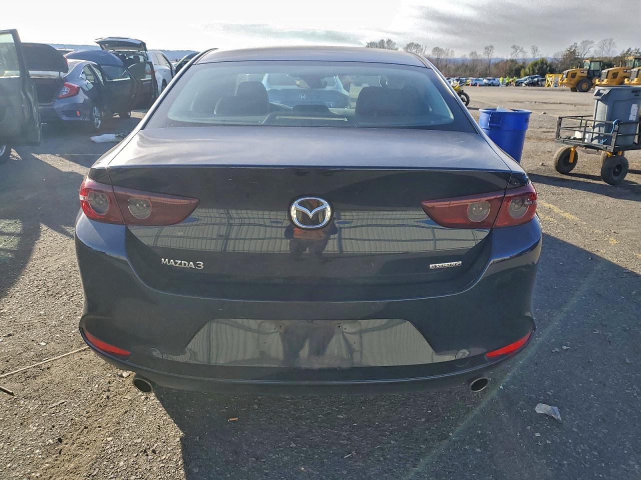 2020 MAZDA 3