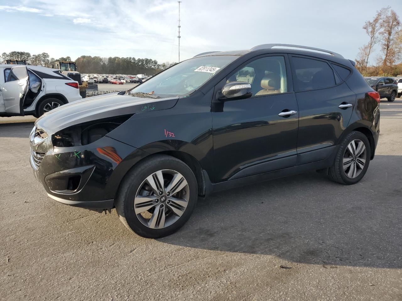 2015 HYUNDAI TUCSON