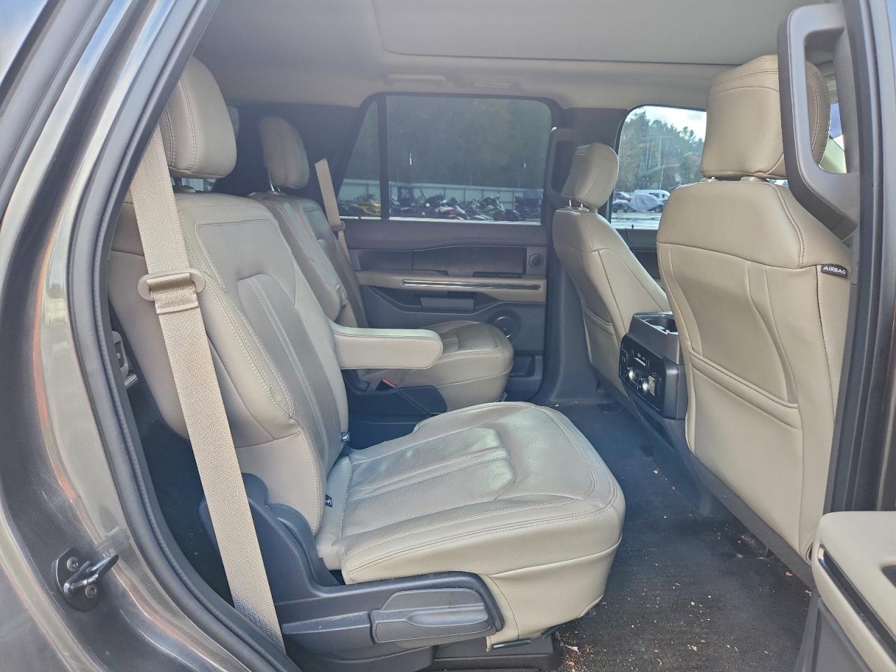 2018 FORD Expedition