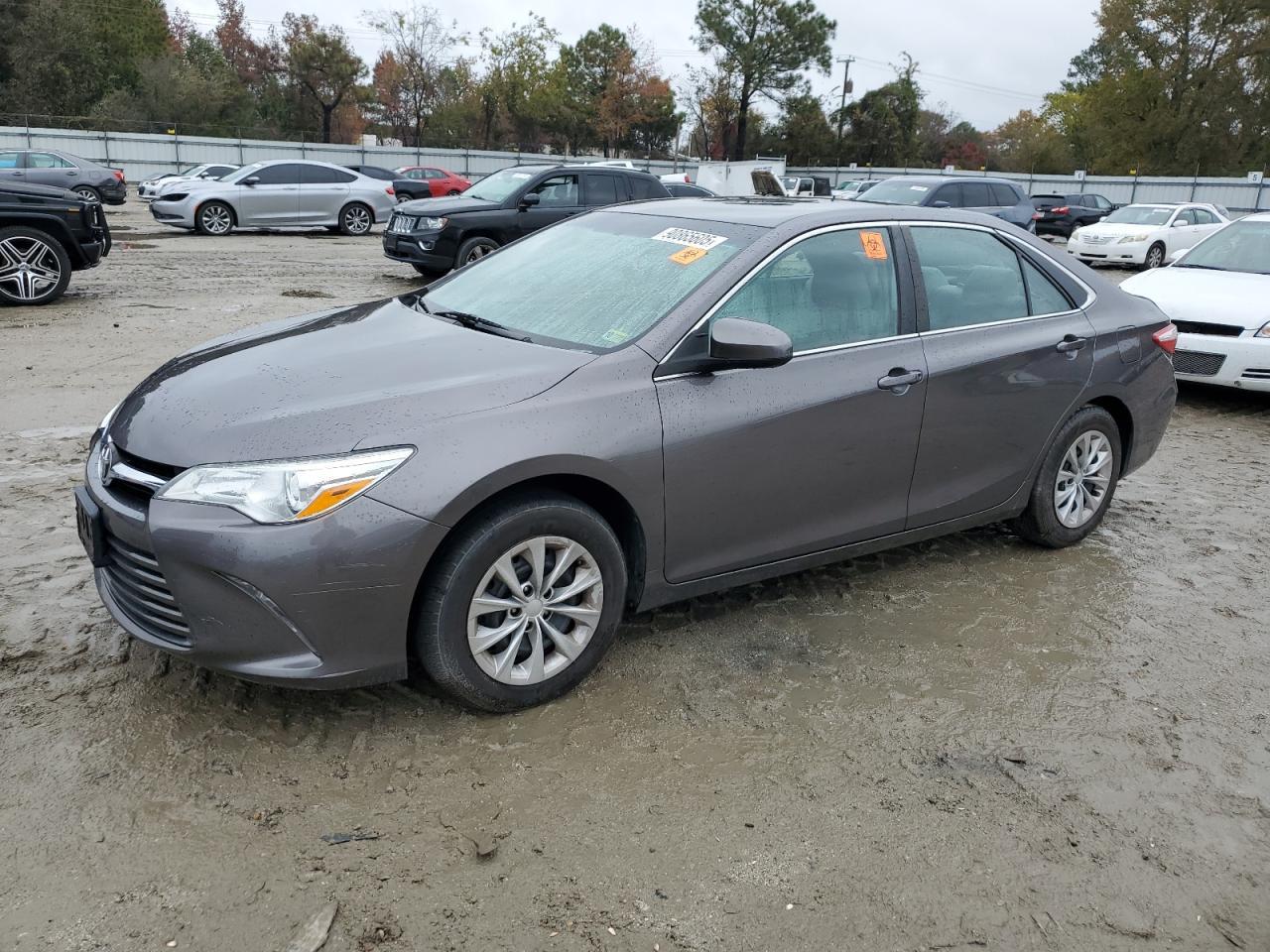 2017 TOYOTA CAMRY