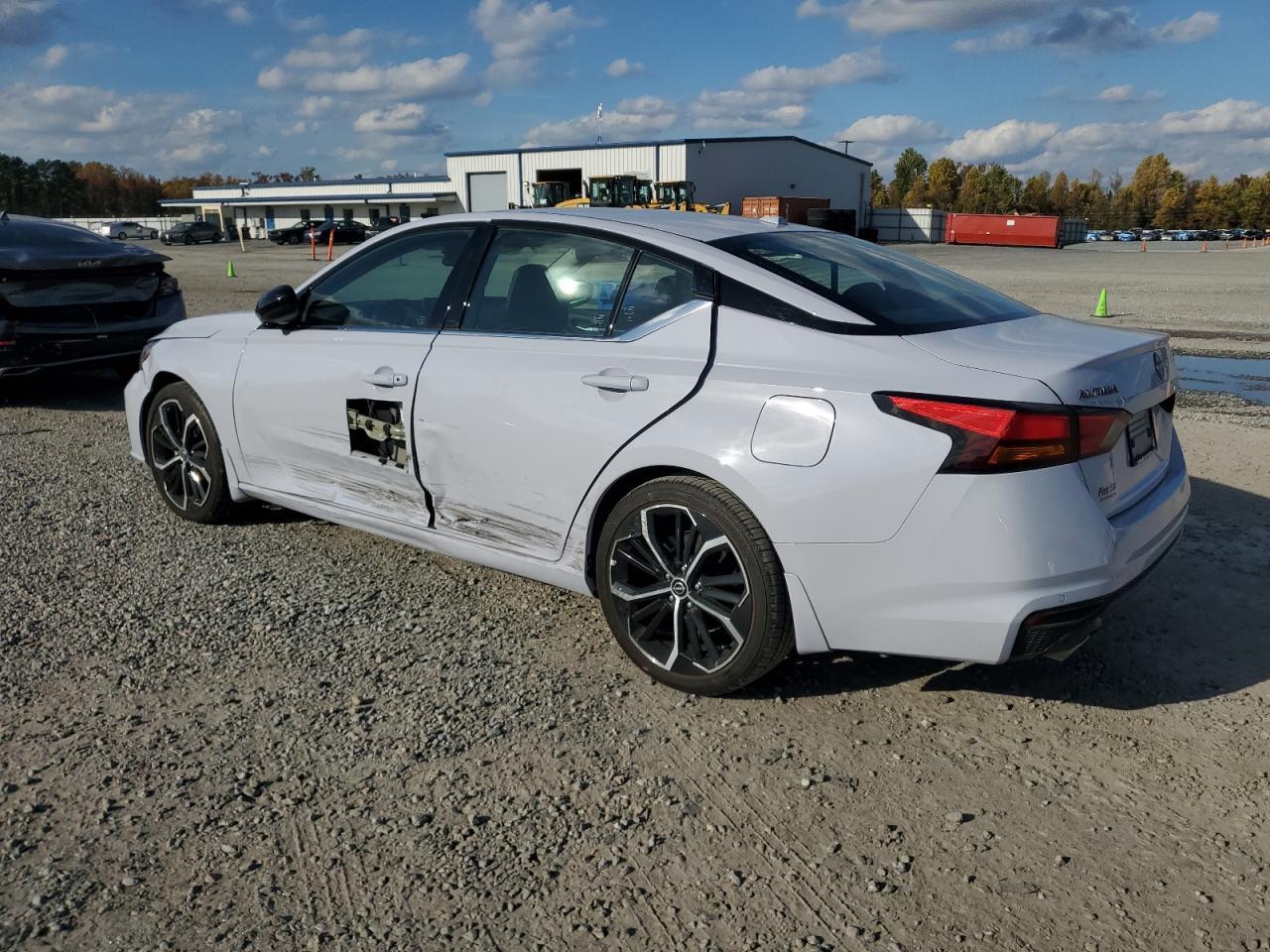 2024 NISSAN ALTIMA