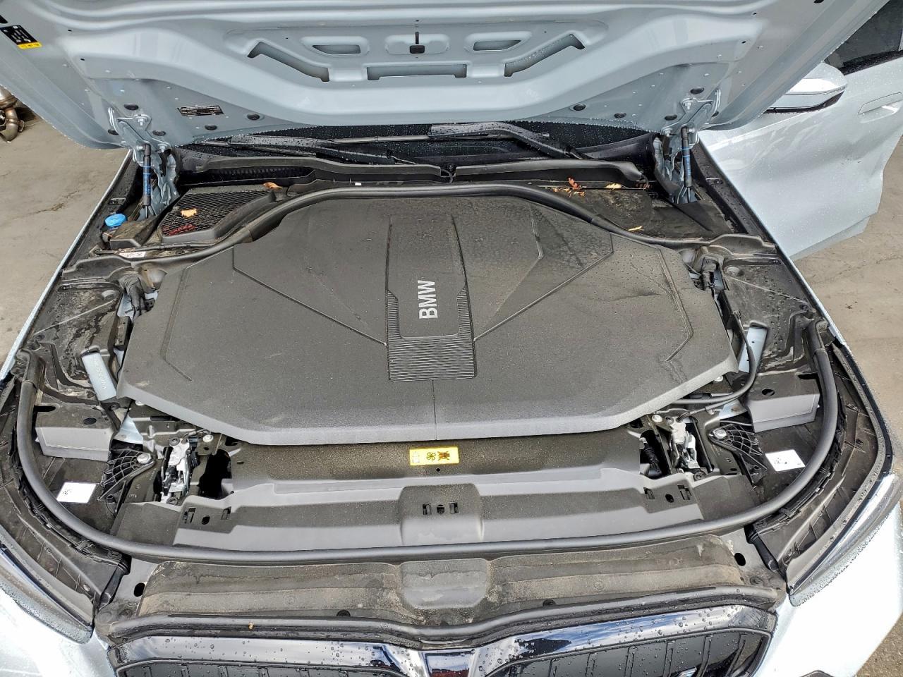 2025 BMW i5