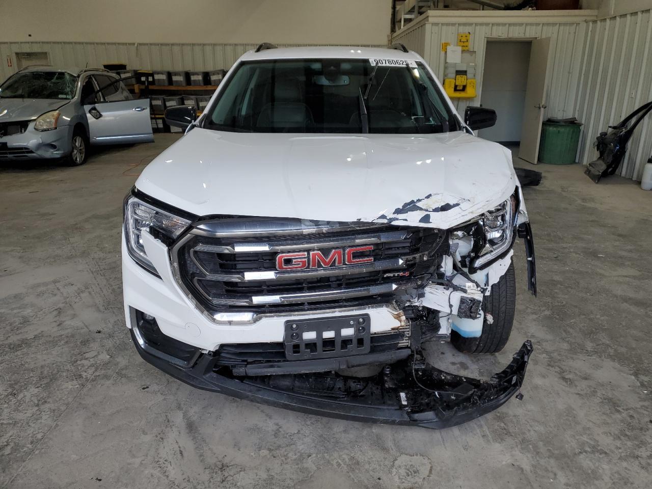 2023 GMC Terrain