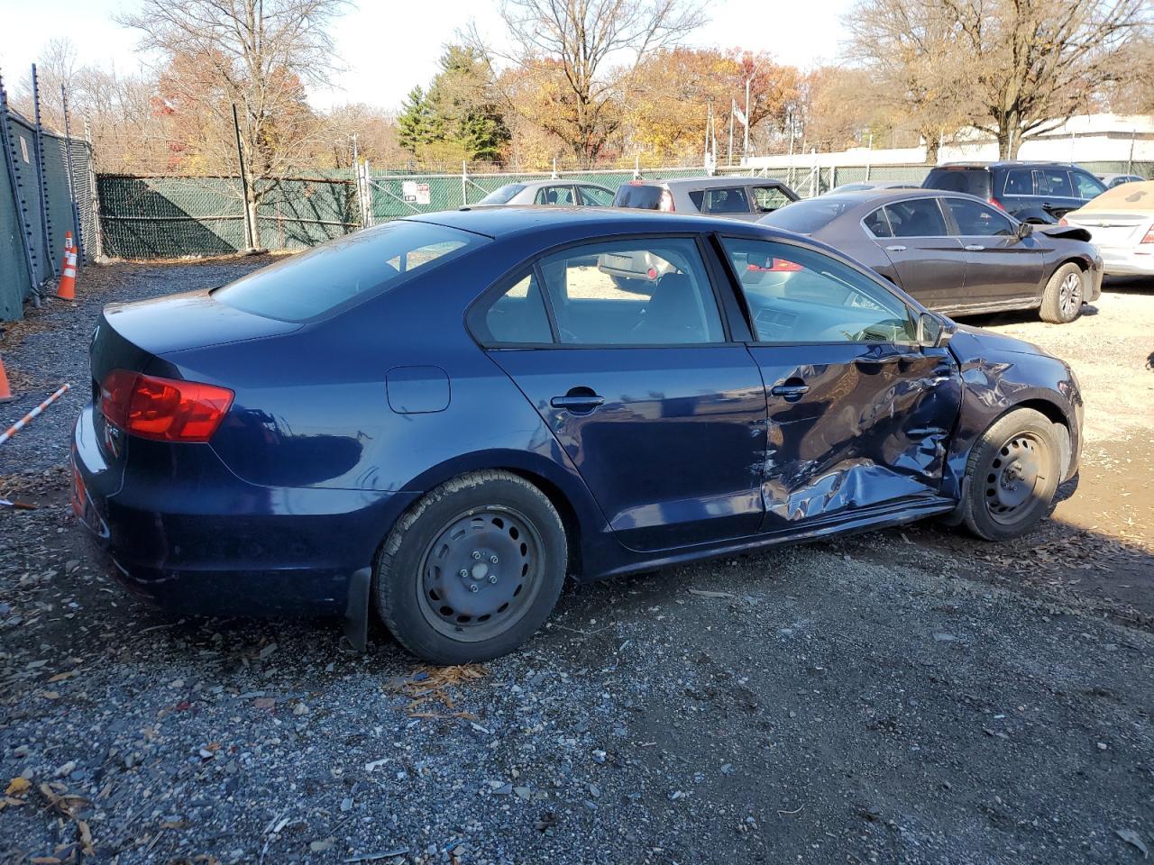 2012 VOLKSWAGEN JETTA