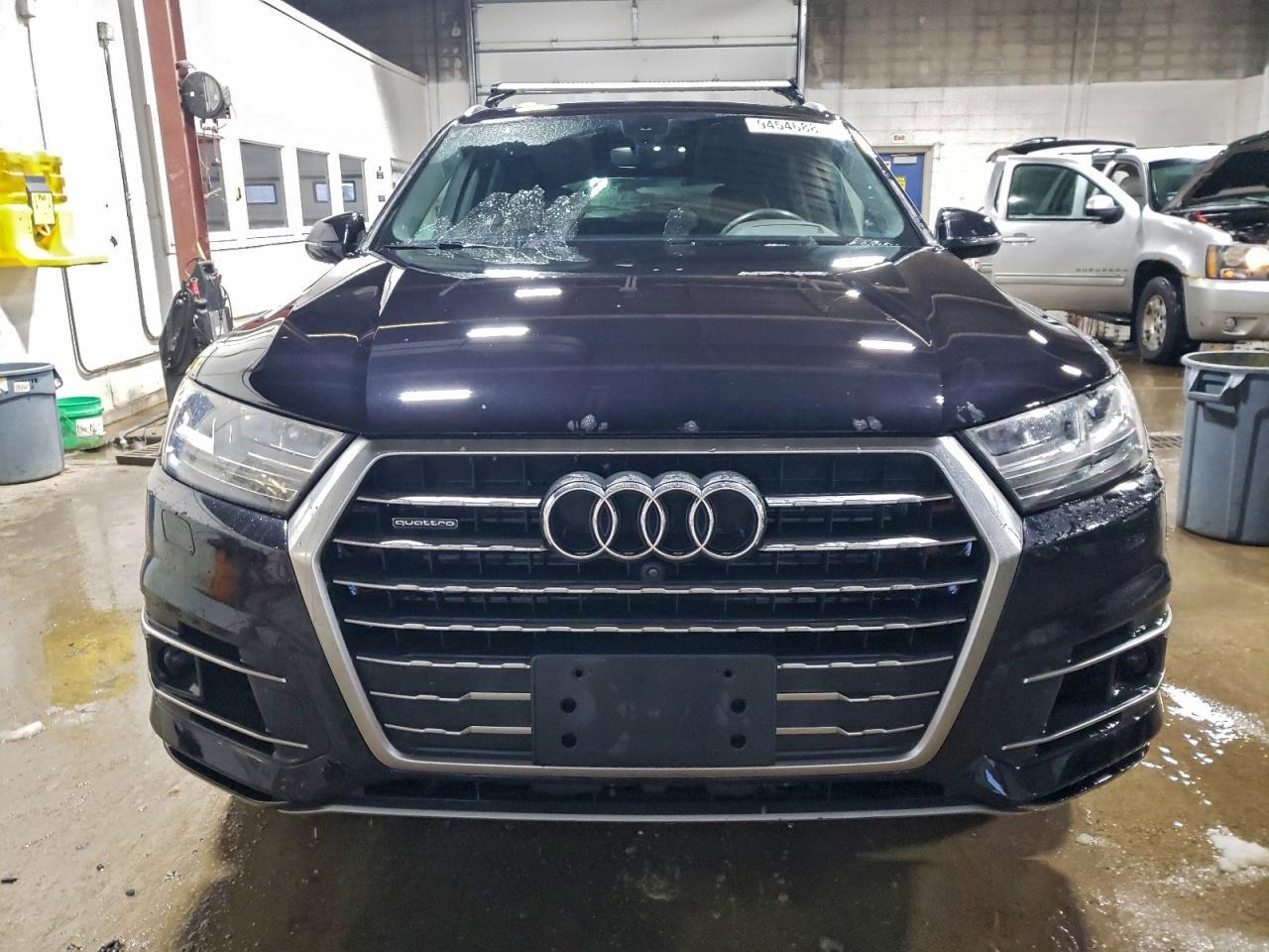 2017 AUDI Q7