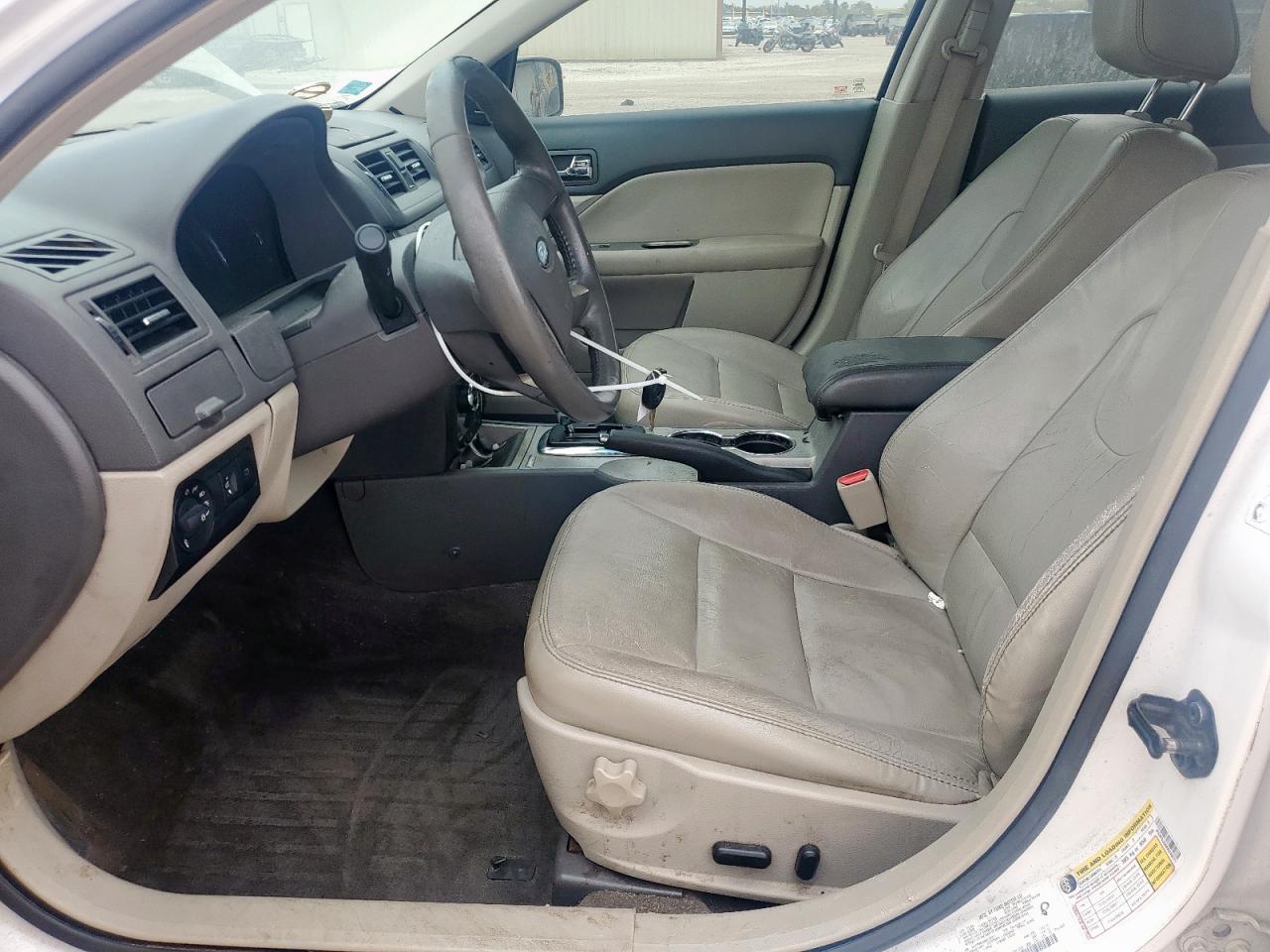 2010 FORD FUSION
