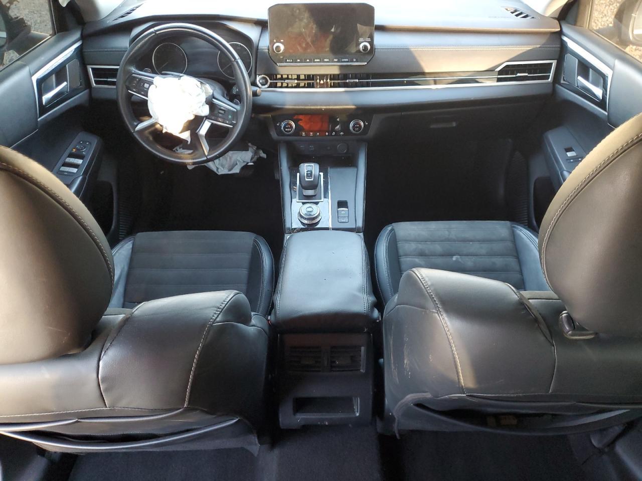 2022 MITSUBISHI outlander