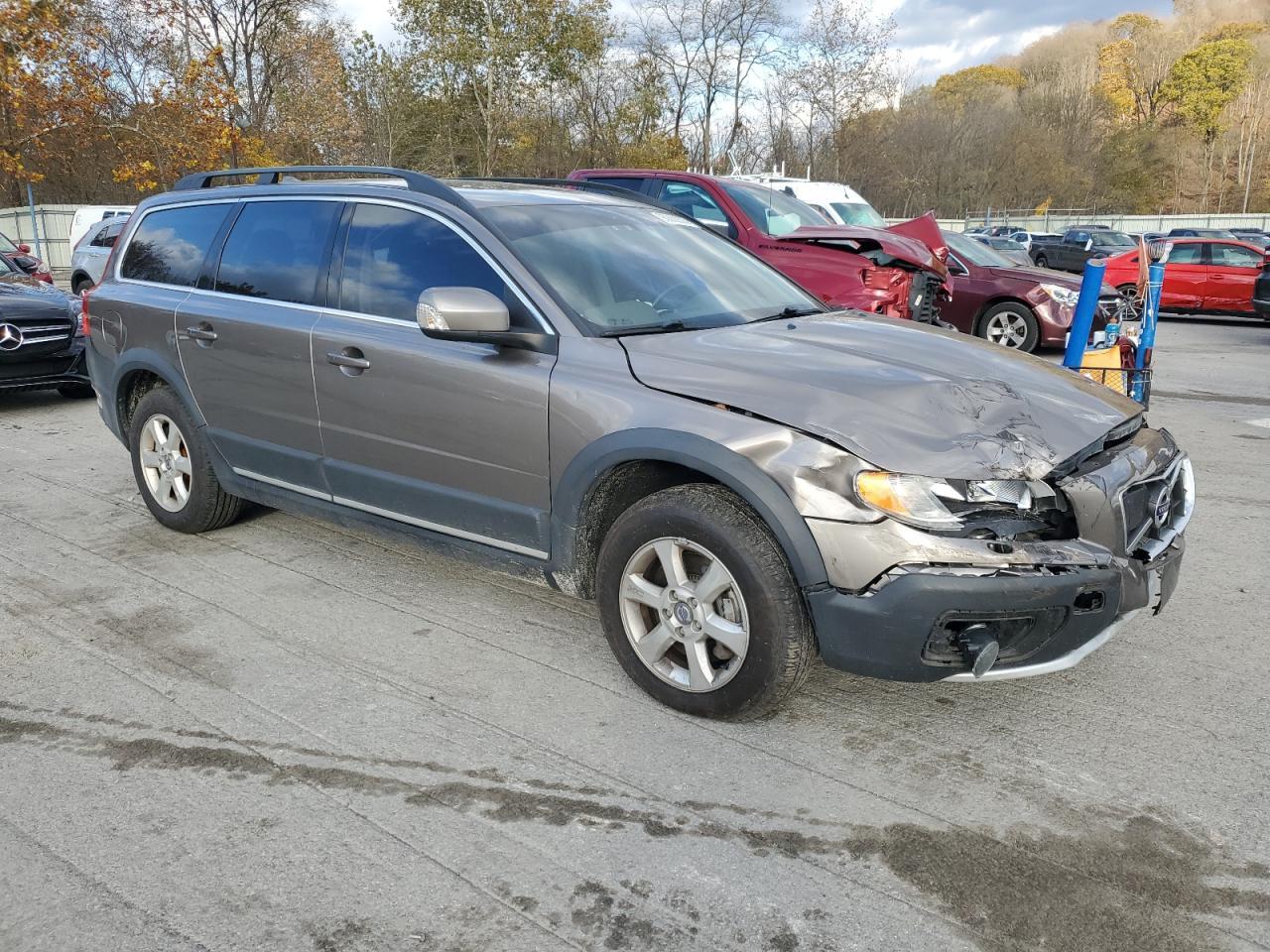 2010 VOLVO XC70