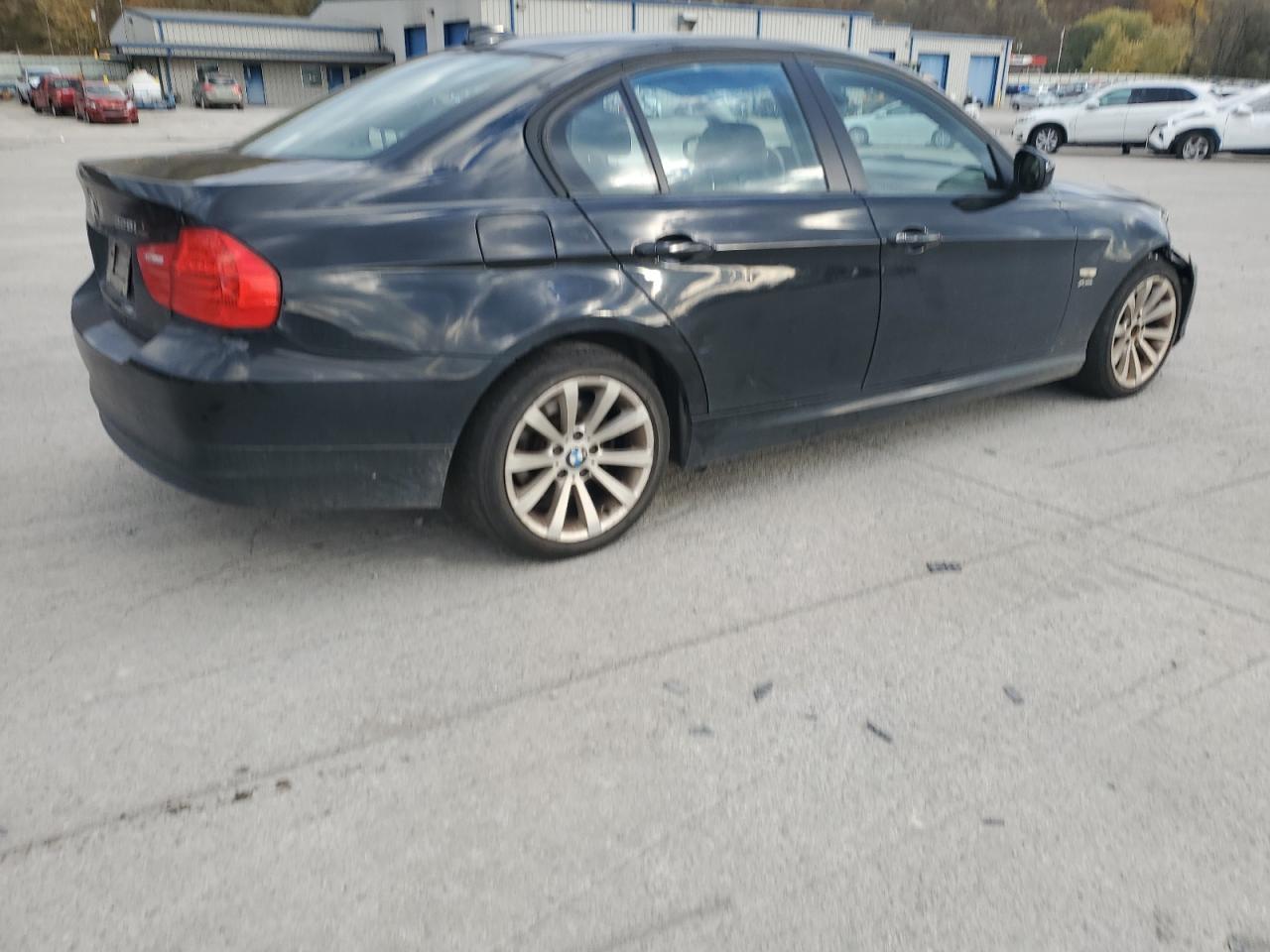 2011 BMW 3 SERIES