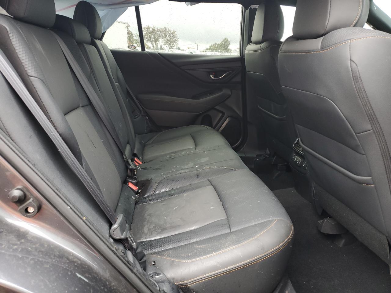 2022 SUBARU Outback