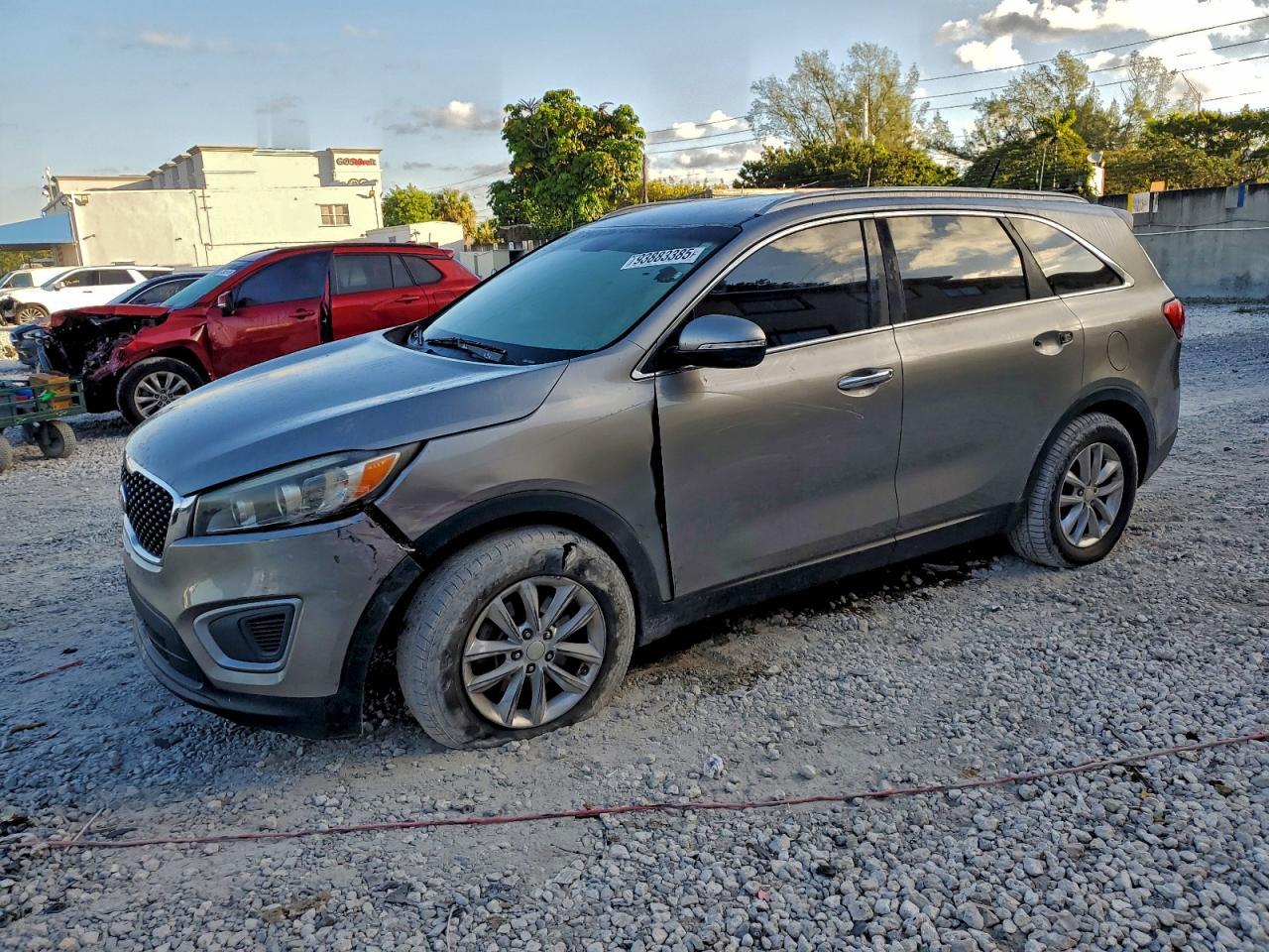 2016 KIA SORENTO
