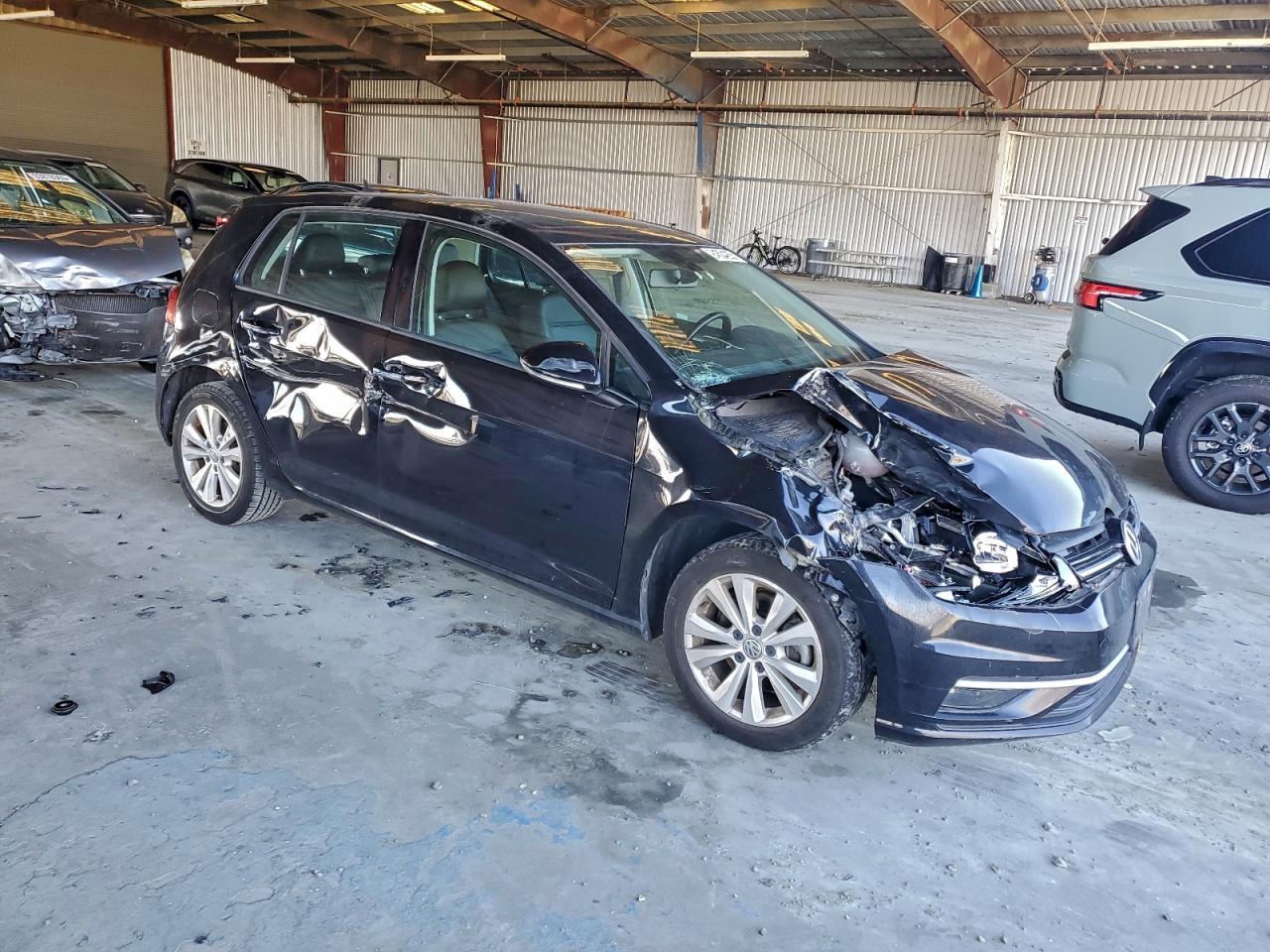 2018 VOLKSWAGEN GOLF