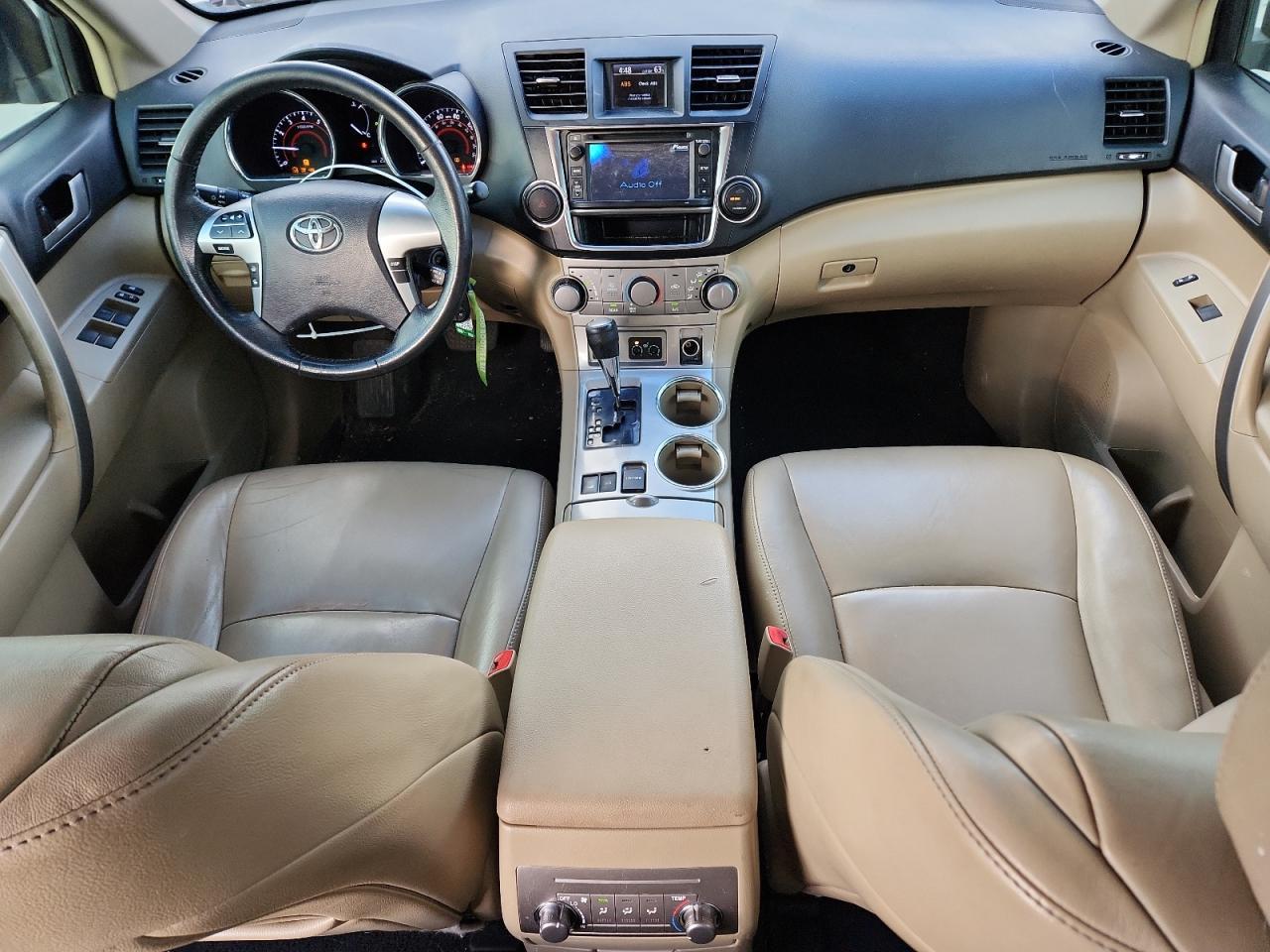 2013 TOYOTA HIGHLANDER
