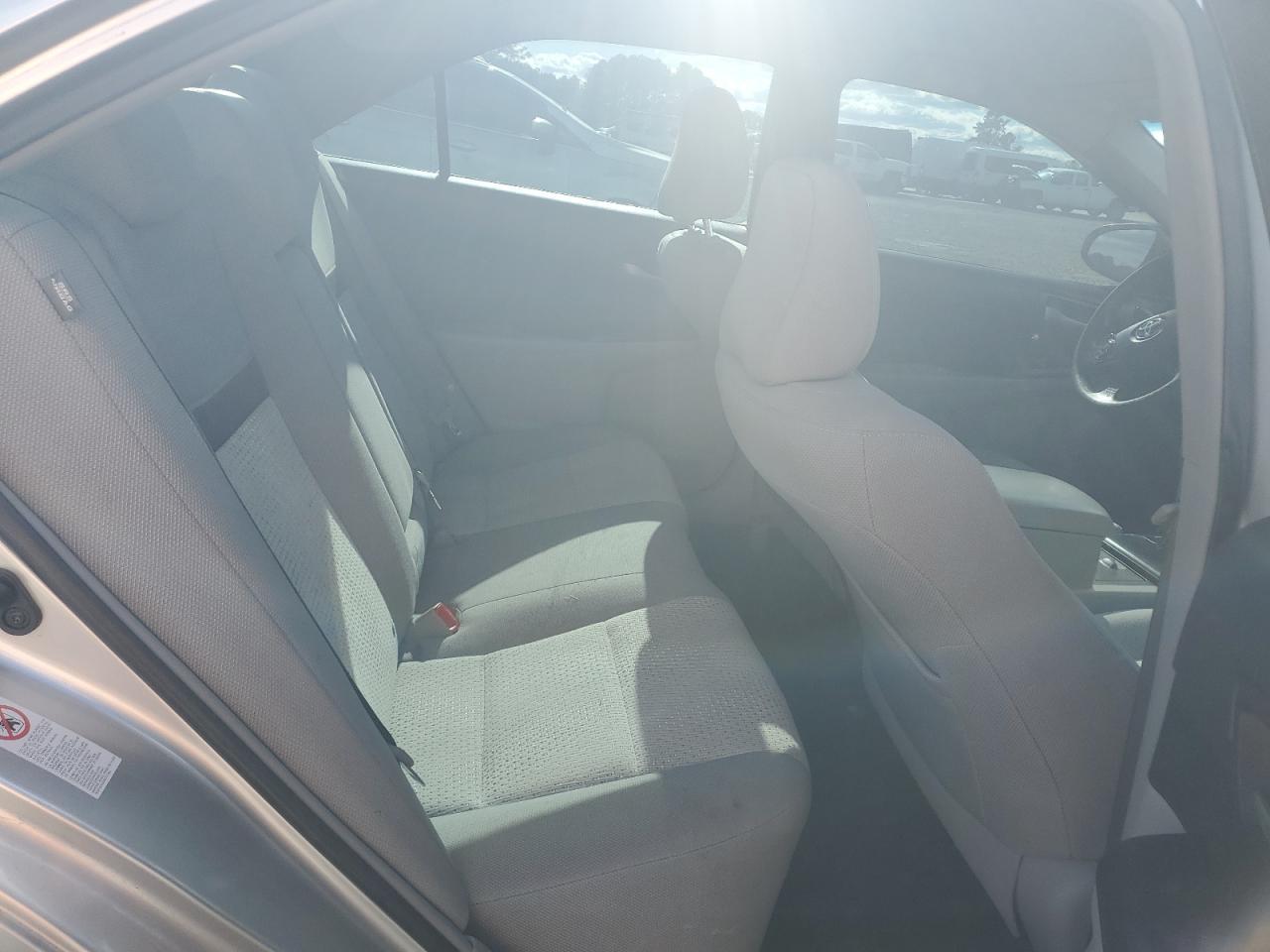 2014 TOYOTA CAMRY