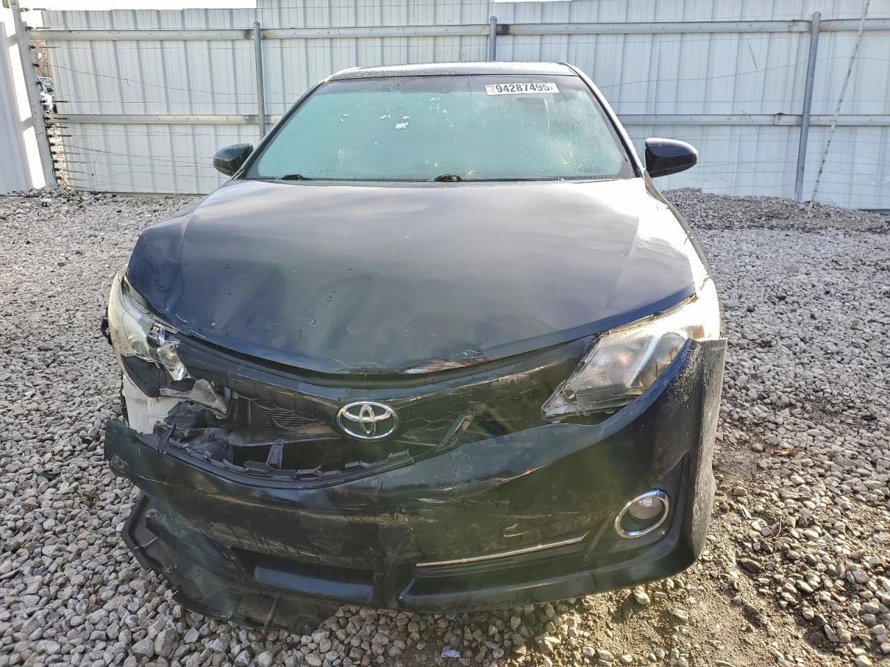 2014 TOYOTA CAMRY