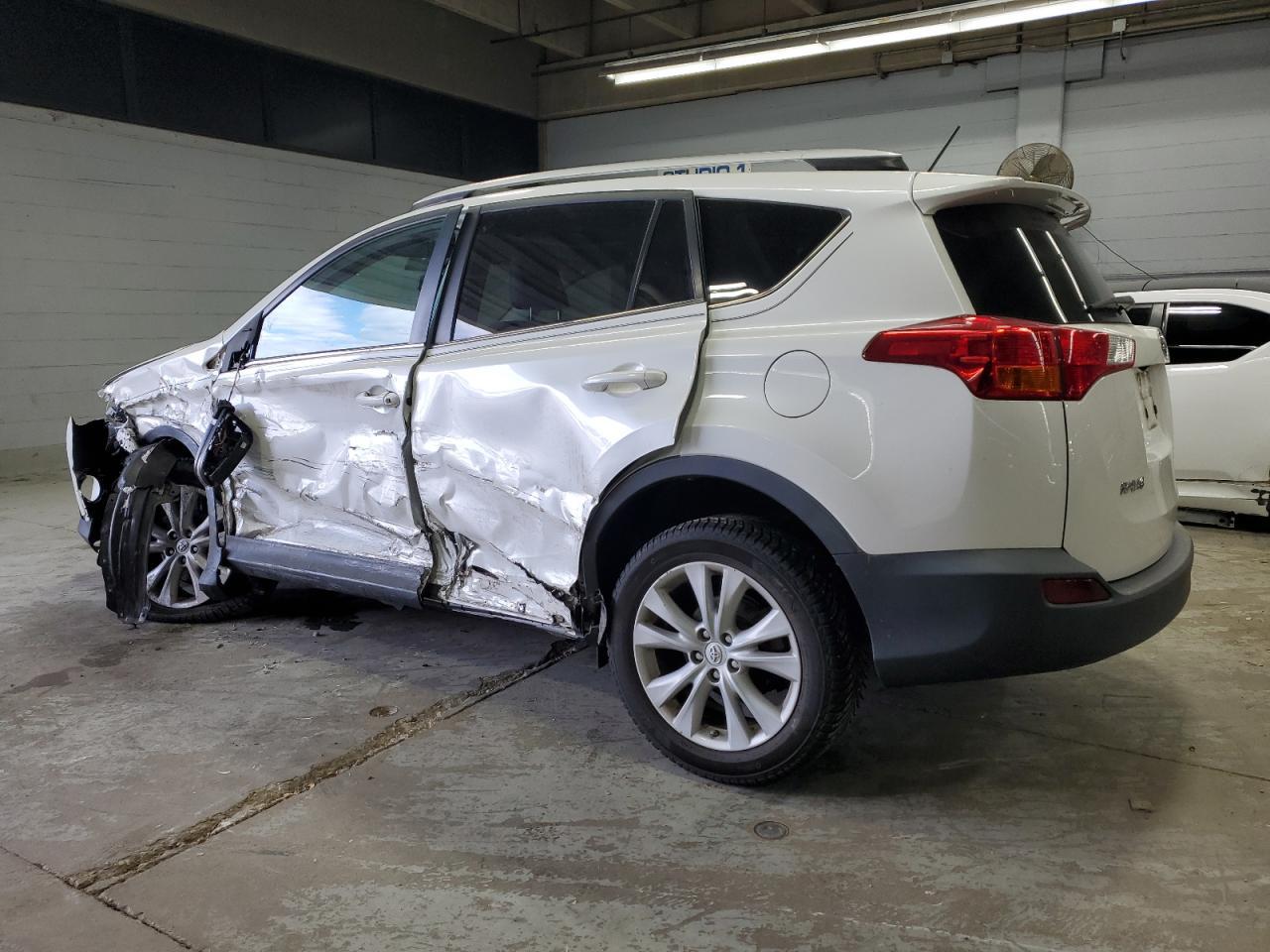 2013 TOYOTA RAV4