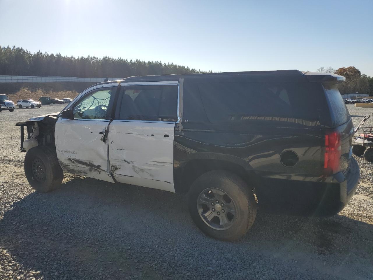 2018 CHEVROLET Suburban