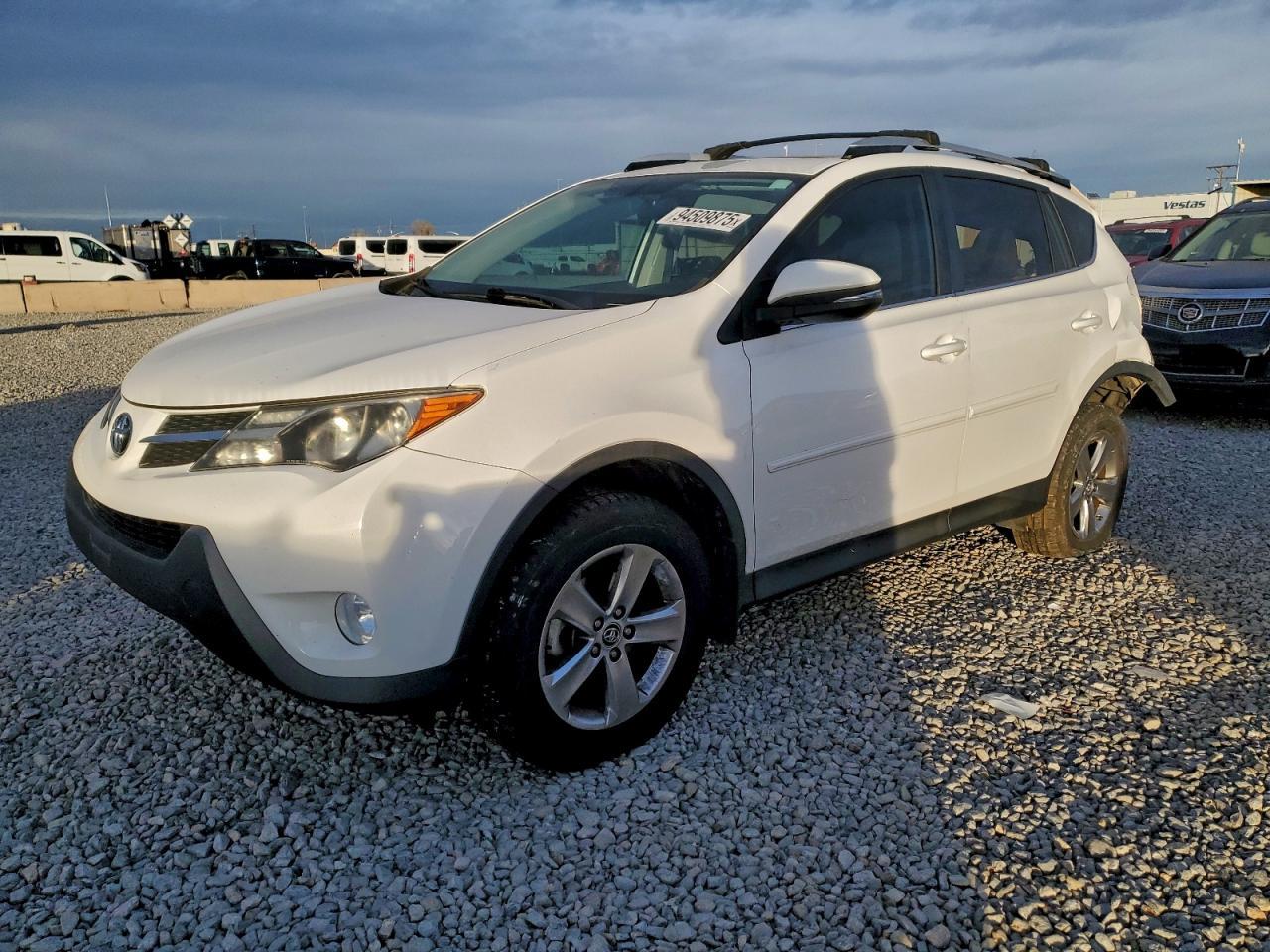 2015 TOYOTA RAV4